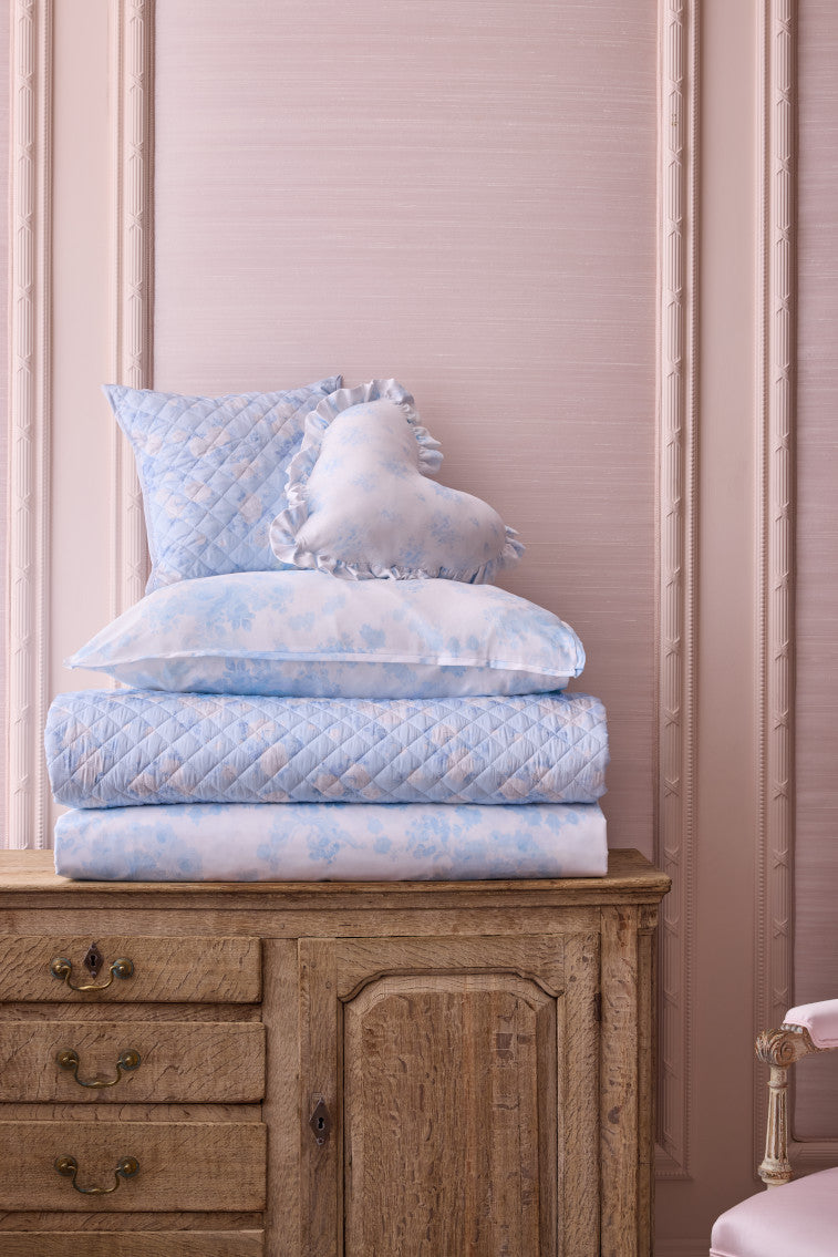 Floral Printed Quilt - Soft Cotton Bedspread with Vibrant Flower Design for Queen/King Size Beds - Perfect for Cozy Bedroom Decor, Guest Room Styling & Farmhouse Aesthetic