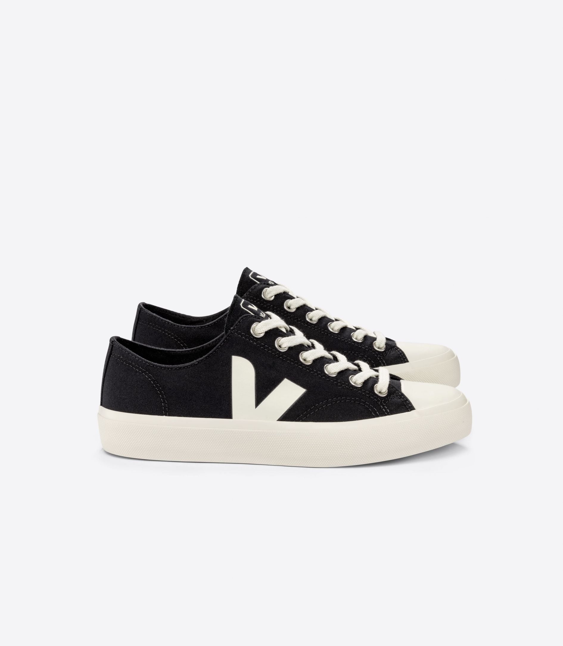 Veja Wata II Low Canvas Sneakers in Black Pierre - Stylish & Sustainable Vegan Shoes for Men & Women | Perfect for Casual Wear, Work & Everyday Comfort