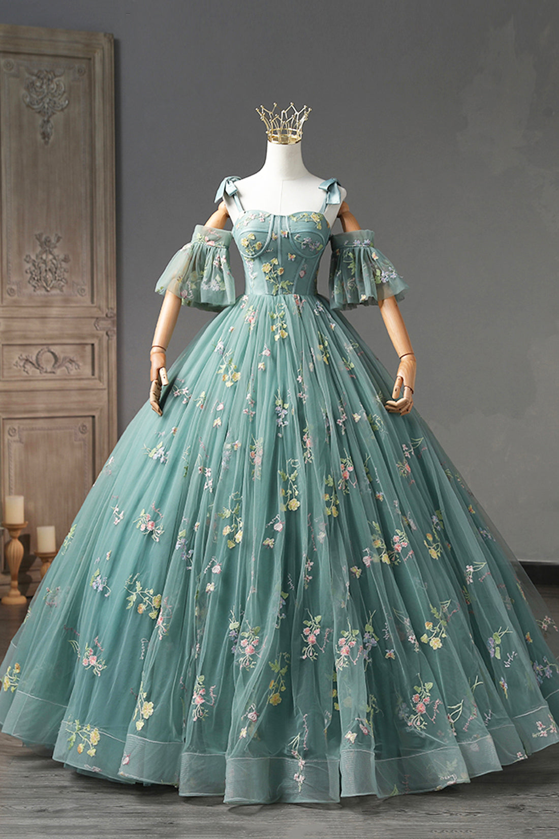 Elegant Green Lace A-Line Formal Dress for Women - Perfect for Prom, Evening Gala & Wedding Guest Attire
