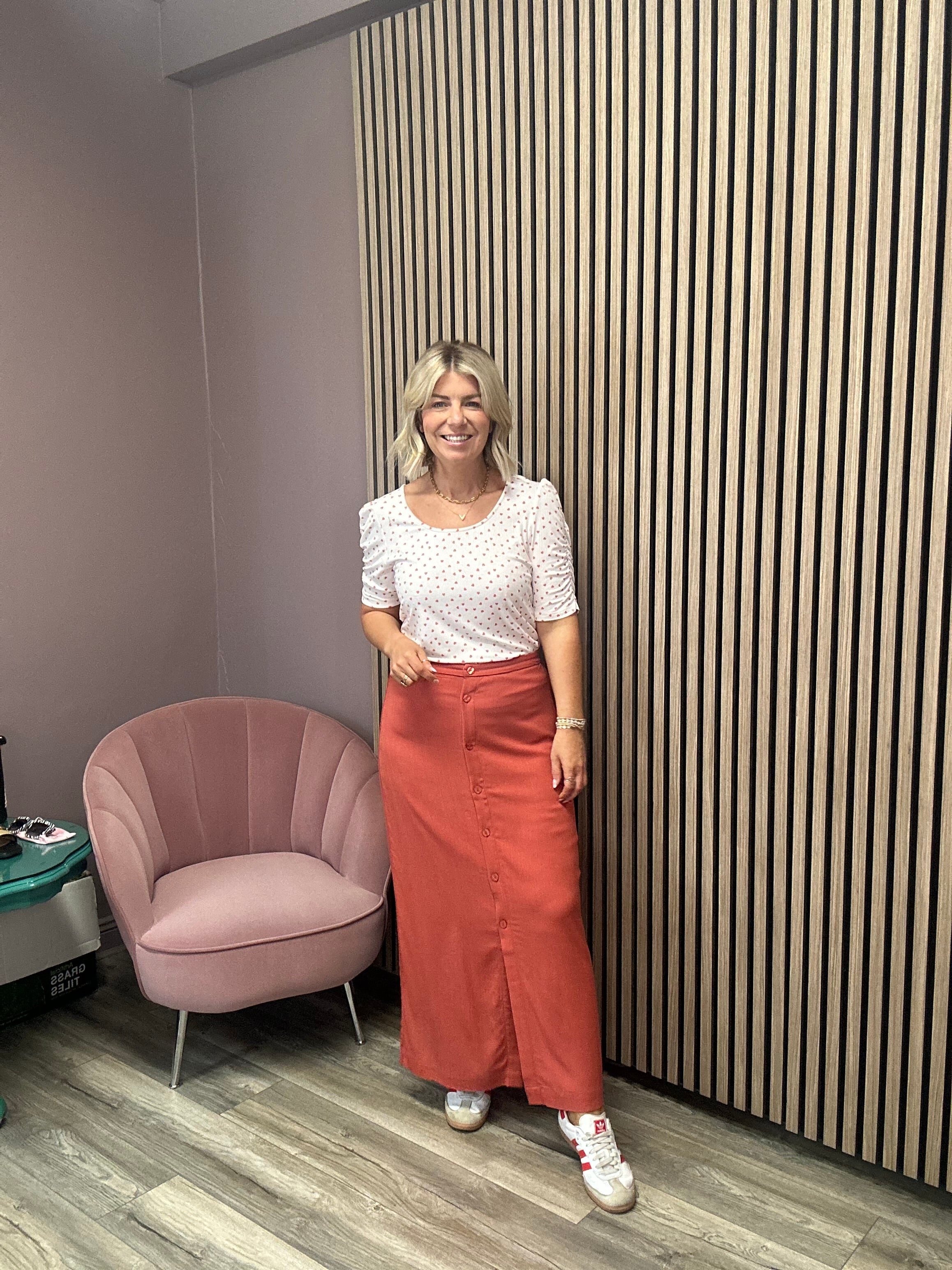 Biko High Waisted Maxi Skirt for Women - Flowy Long Bohemian Skirt with Pockets (Redwood) | Perfect for Beach, Vacation & Summer Outfits