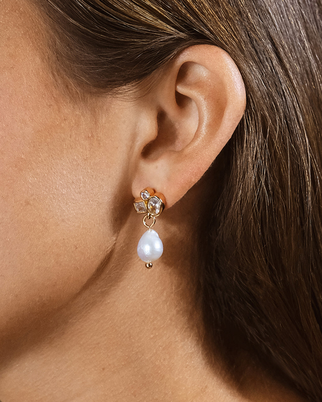 Stylish Penny CZ & Pearl Cluster Stud Earrings for Women - Elegant Fashion Jewelry for Parties, Weddings & Everyday Wear