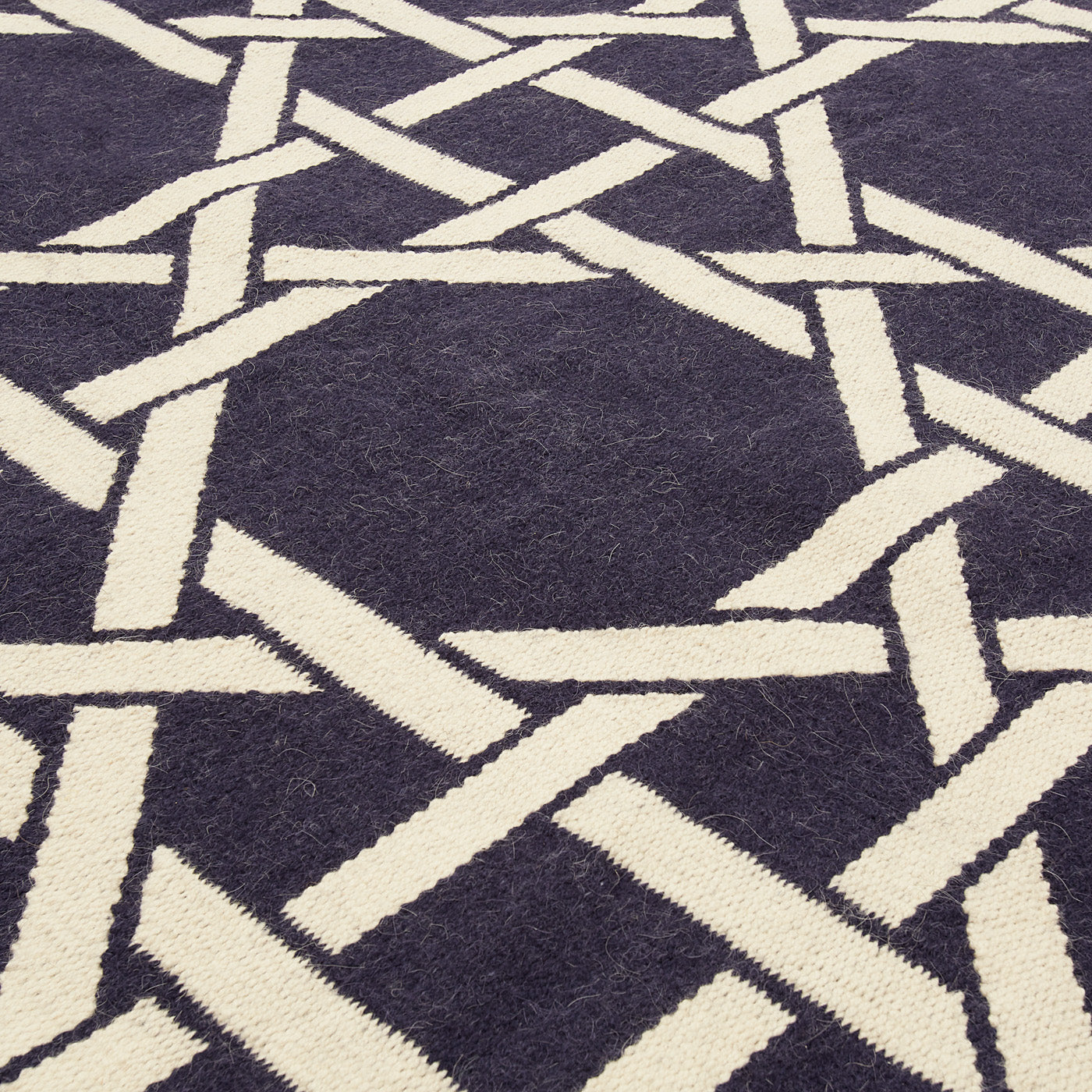 Southampton Flatweave Rug - Soft & Durable Indoor/Outdoor Area Rug - Perfect for Living Room, Bedroom, or Patio Decor