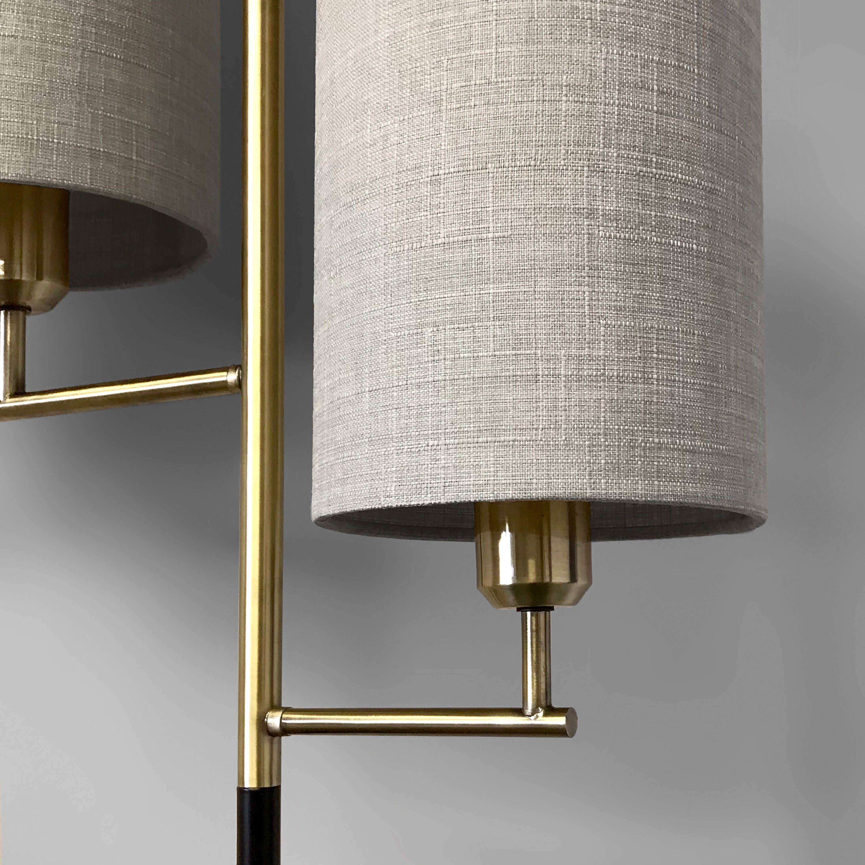 Modern Davis Floor Lamp - Adjustable LED Standing Light for Living Room, Bedroom & Office - Brighten Your Space with Stylish Home Decor Lighting