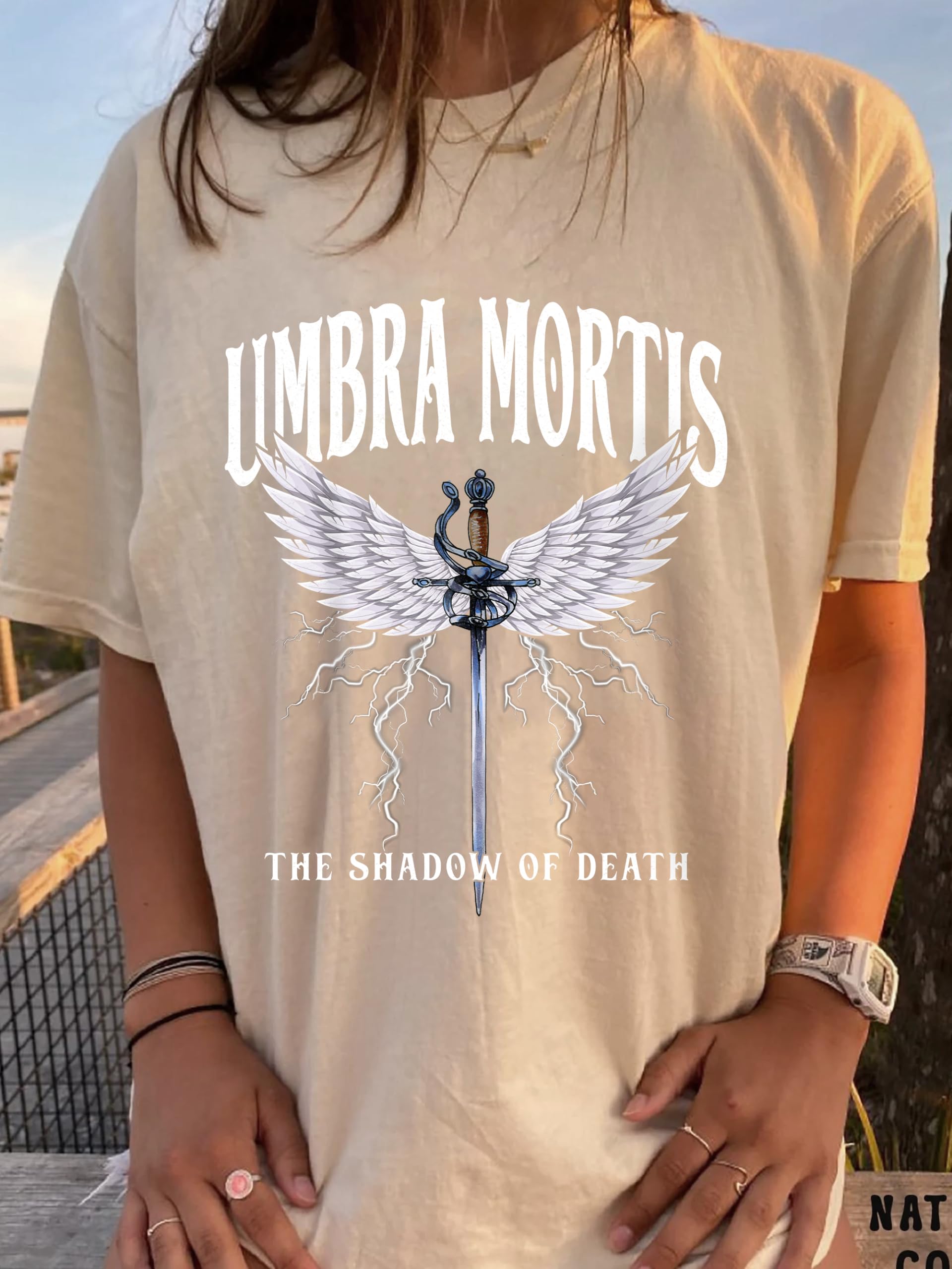 Umbra Mortis The Shadow of Death T-Shirt | ACOMAF Crescent City Sarah J Maas Inspired Graphic Tee - Perfect for Book Lovers, Fantasy Fans & Cosplay