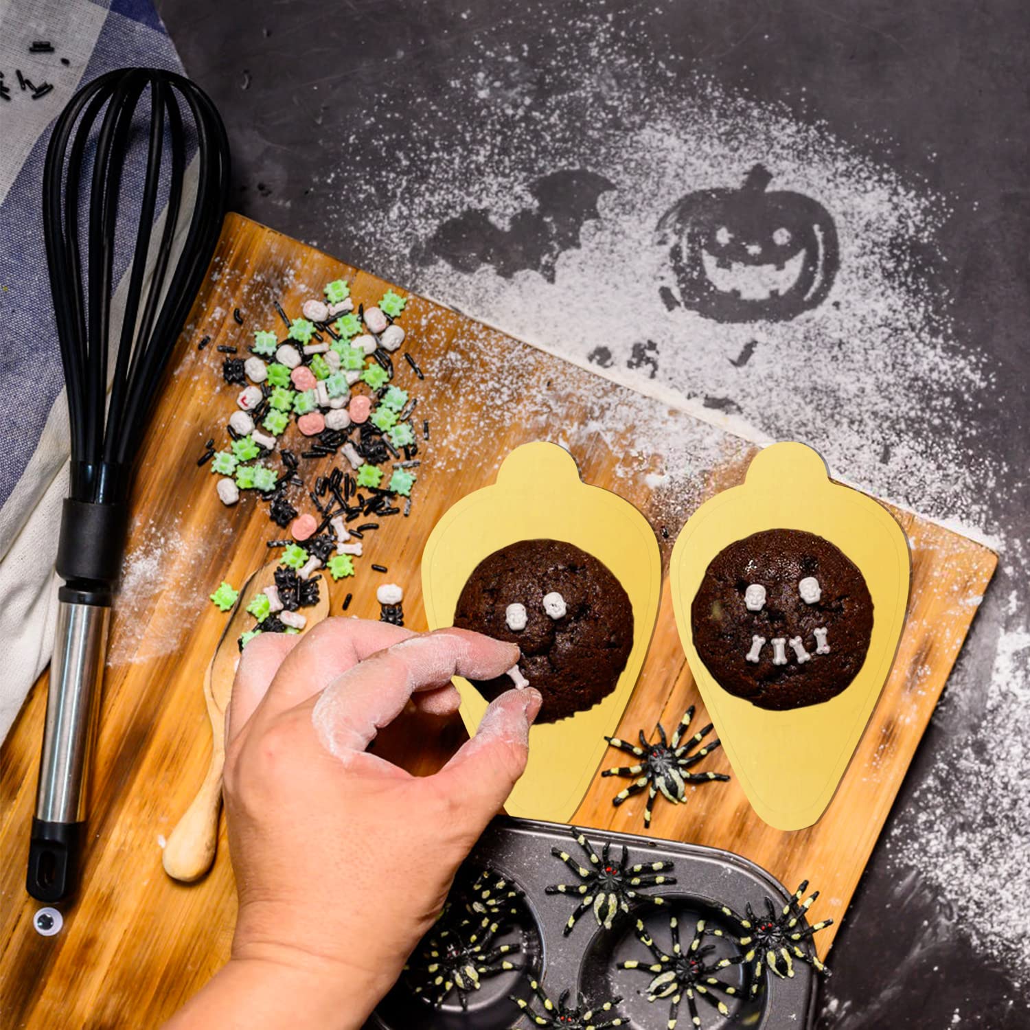 200 Pcs Mini Cake Boards - Leaf Shaped Mousse Cake Bases, Cupcake Dessert Display Trays, Cardboard Pastry Stands for Valentine's Day, Christmas, Birthday Parties | Perfect for Wedding, Baby Shower & Holiday Baking Decorations