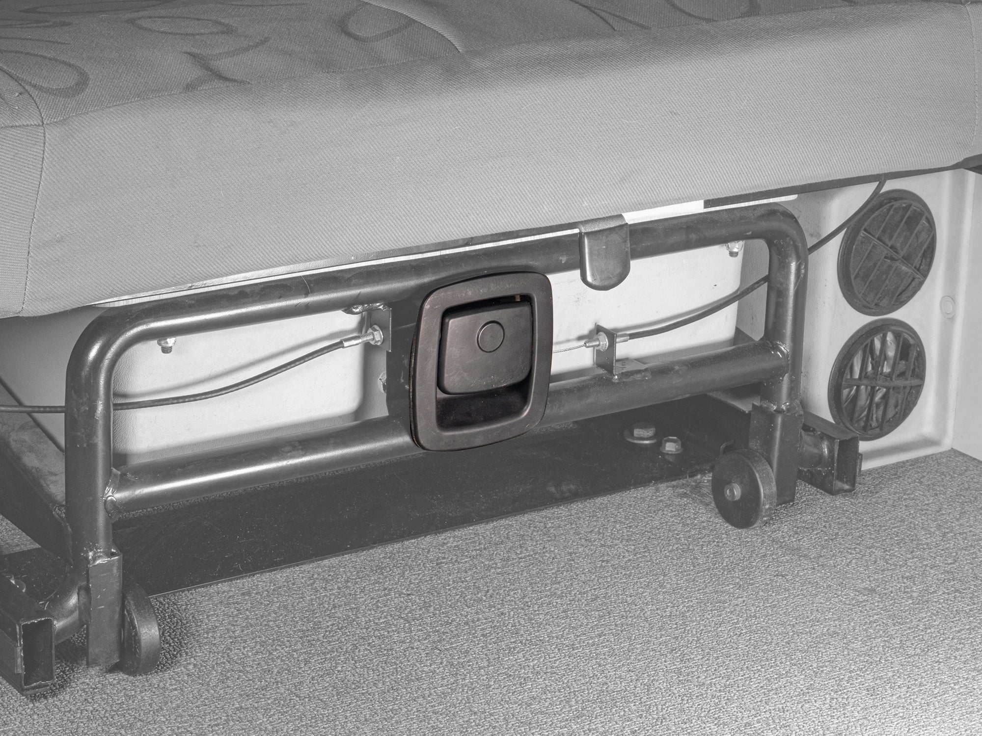 Eurovan Winnebago Rear Bench Seat Latch Replacement Part - Durable Metal Locking Mechanism for Volkswagen Camper Van Conversions & RV Interior Upgrades | Perfect for Road Trips, Camping & Mobile Living Spaces