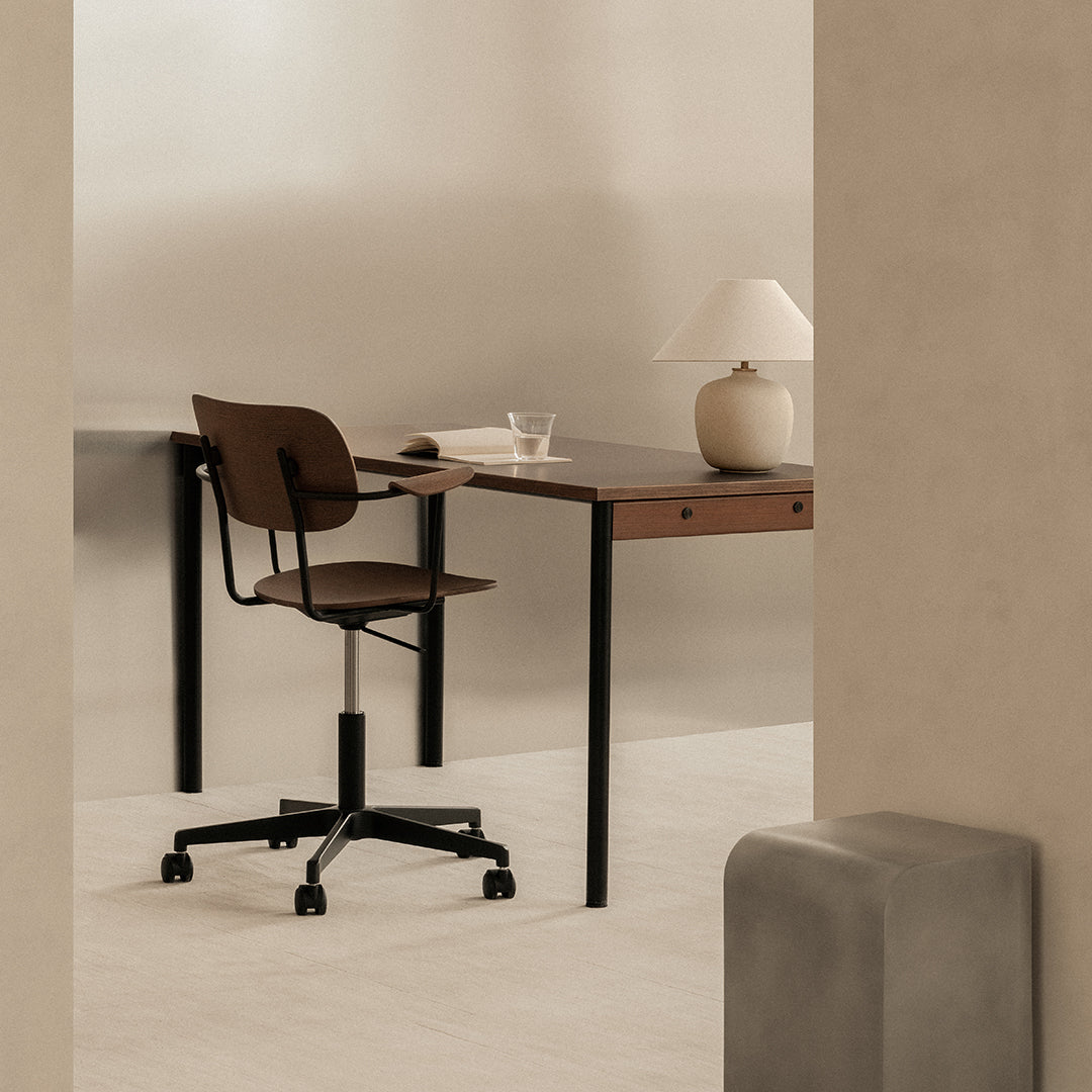 Ergonomic Office Armchair with Swivel Base & Smooth-Rolling Casters - Perfect for Home Office, Conference Rooms, and Workspaces