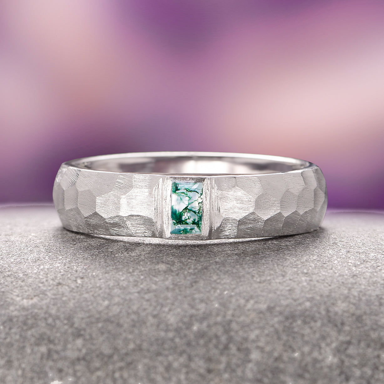 14K White Gold Hammered Moss Agate Wedding Band for Men & Women - Perfect for Engagement Rings, Anniversary Gifts, and Boho Style Jewelry