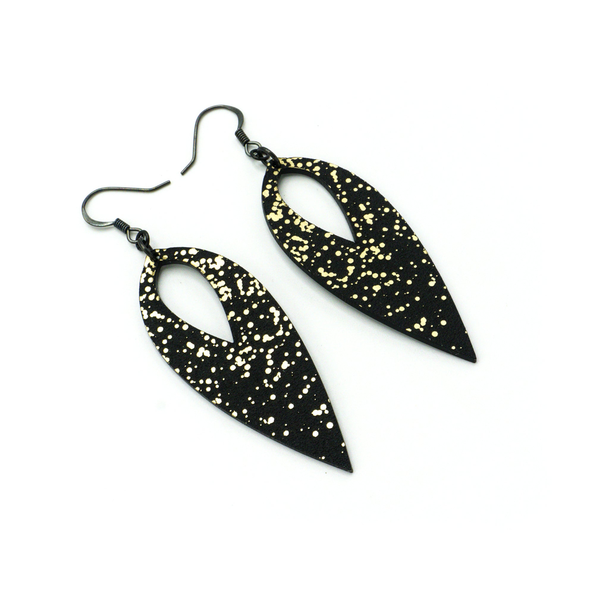 Nativas 03R Acrylic Earrings - Brushed Gold & Black Hoop Earrings for Women, Lightweight & Hypoallergenic, Perfect for Parties, Weddings & Everyday Wear