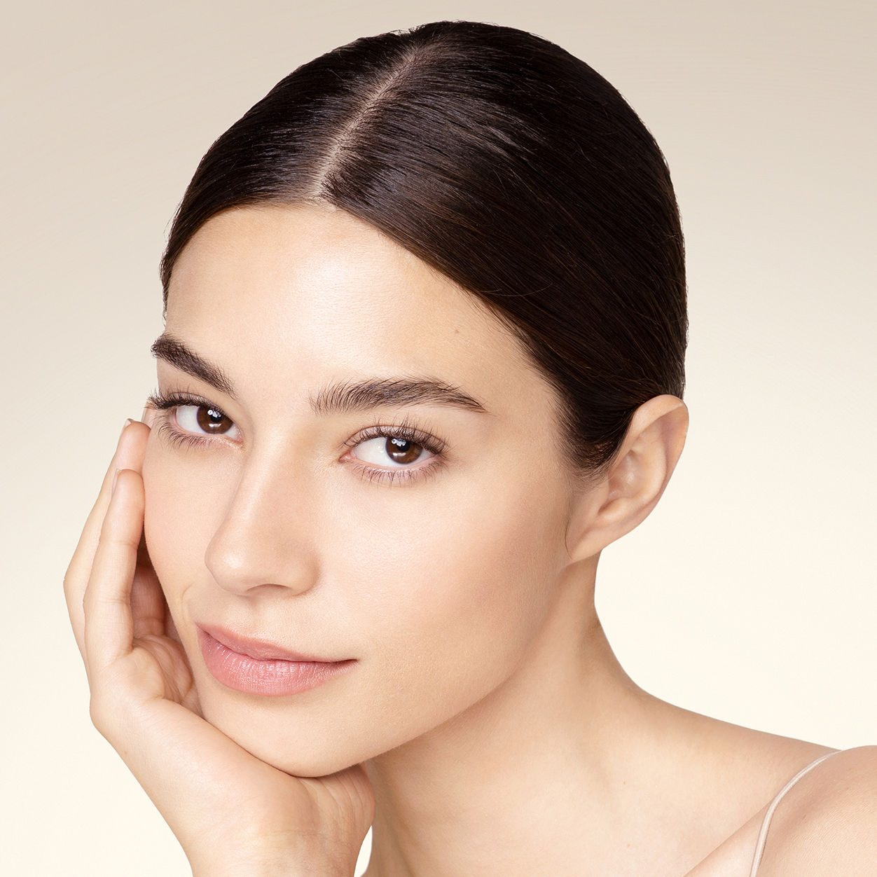 Future Skin Foundation - Lightweight, Long-Lasting Liquid Makeup with SPF Protection | Perfect for Daily Wear & Special Occasions
