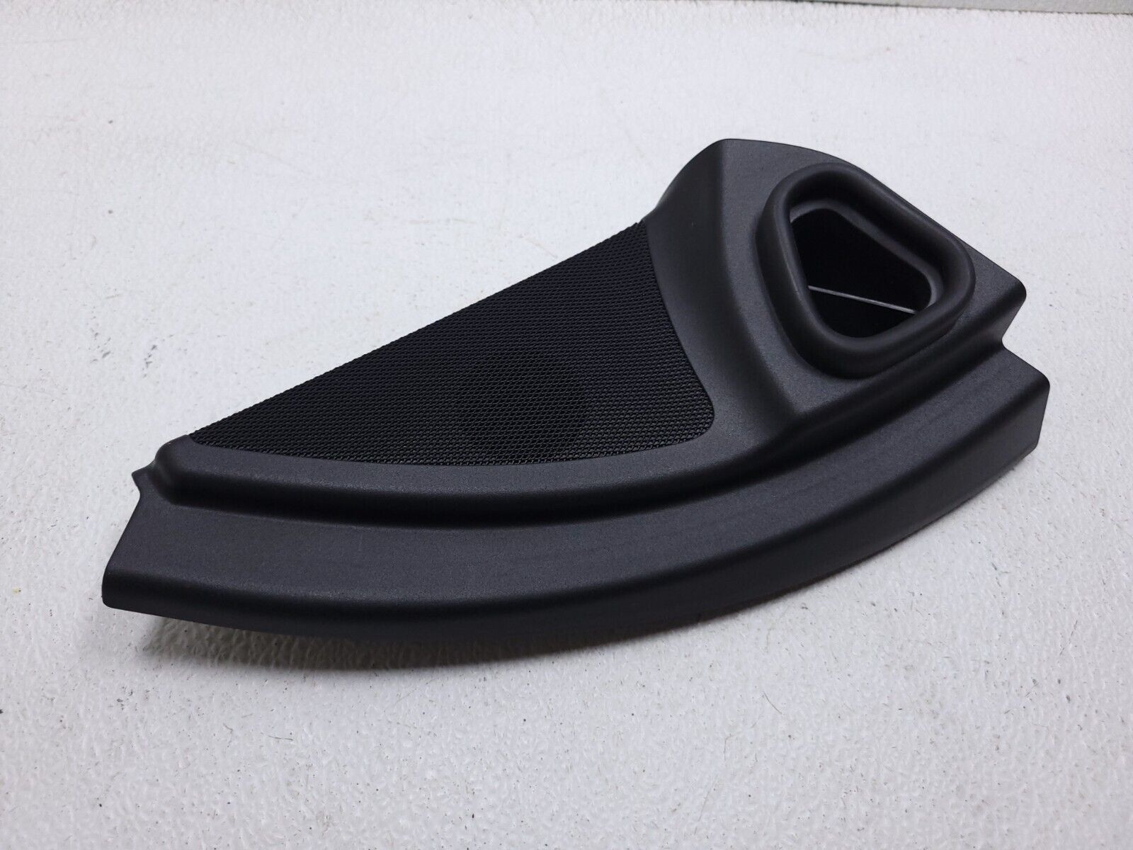2006-2011 Mercedes ML500 Right Passenger Side Front Door Tweeter Speaker - OEM Replacement for Enhanced Audio Experience | Perfect for Car Audio Upgrades & DIY Installations