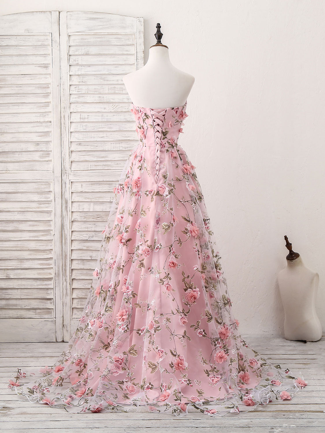 Elegant Pink Sweetheart Neckline Tulle 3D Applique Long Prom Dress - Formal Evening Gown for Homecoming, Ball, Wedding & Special Occasions