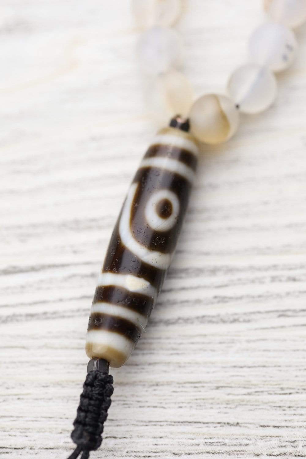 Tibetan Dzi Bead Mala Prayer Necklace - Authentic Buddhist Meditation Beads for Spiritual Healing, Protection & Positive Energy | Perfect for Yoga, Meditation & Mindfulness Practices