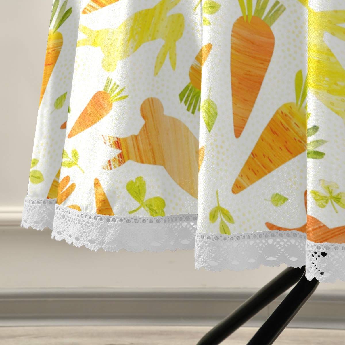 Wamika Easter Bunnies & Carrots Round Tablecloth - 60 Inch Spring Floral Lace Table Cover with Roses, Washable Polyester for Dining Decor | Perfect for Holiday Parties, Weddings, Picnics & Easter Celebrations