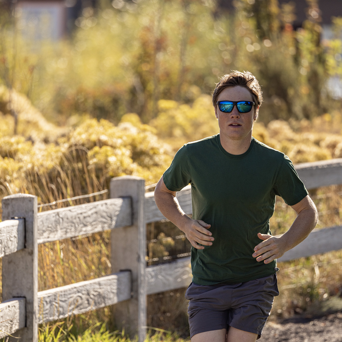 Boone Matte Black Sunglasses with Polarized Blue Mirror Lenses - Stylish UV Protection for Outdoor Sports & Driving