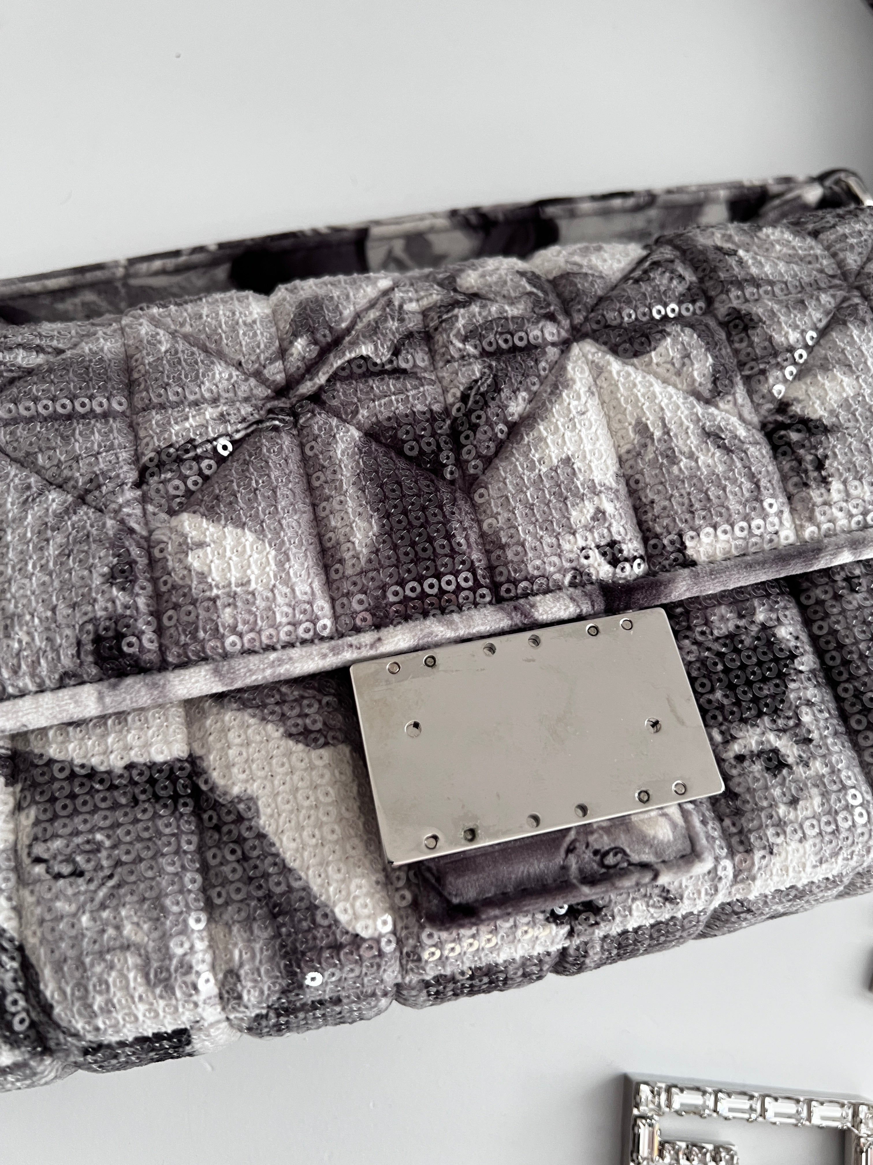 Fendi Marble Print Sequin Magnetic Buckle Baguette Bag - Stylish Clutch for Evening Parties, Weddings & Special Occasions
