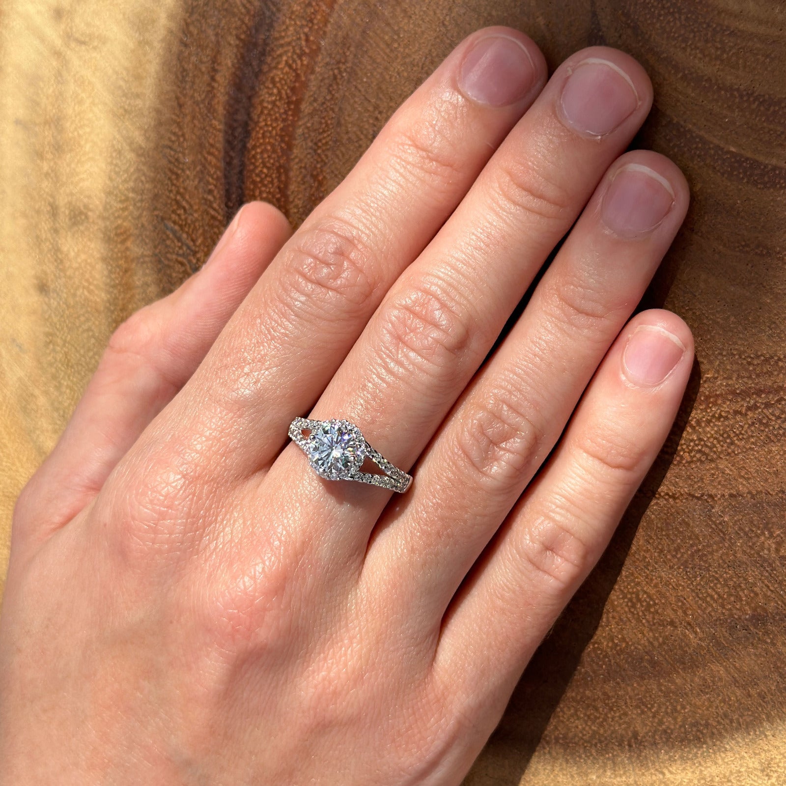 14K White Gold Round Moissanite Halo Split Shank Cubic Zirconia Engagement Ring for Women - Perfect for Wedding, Proposal, Anniversary & Special Occasions