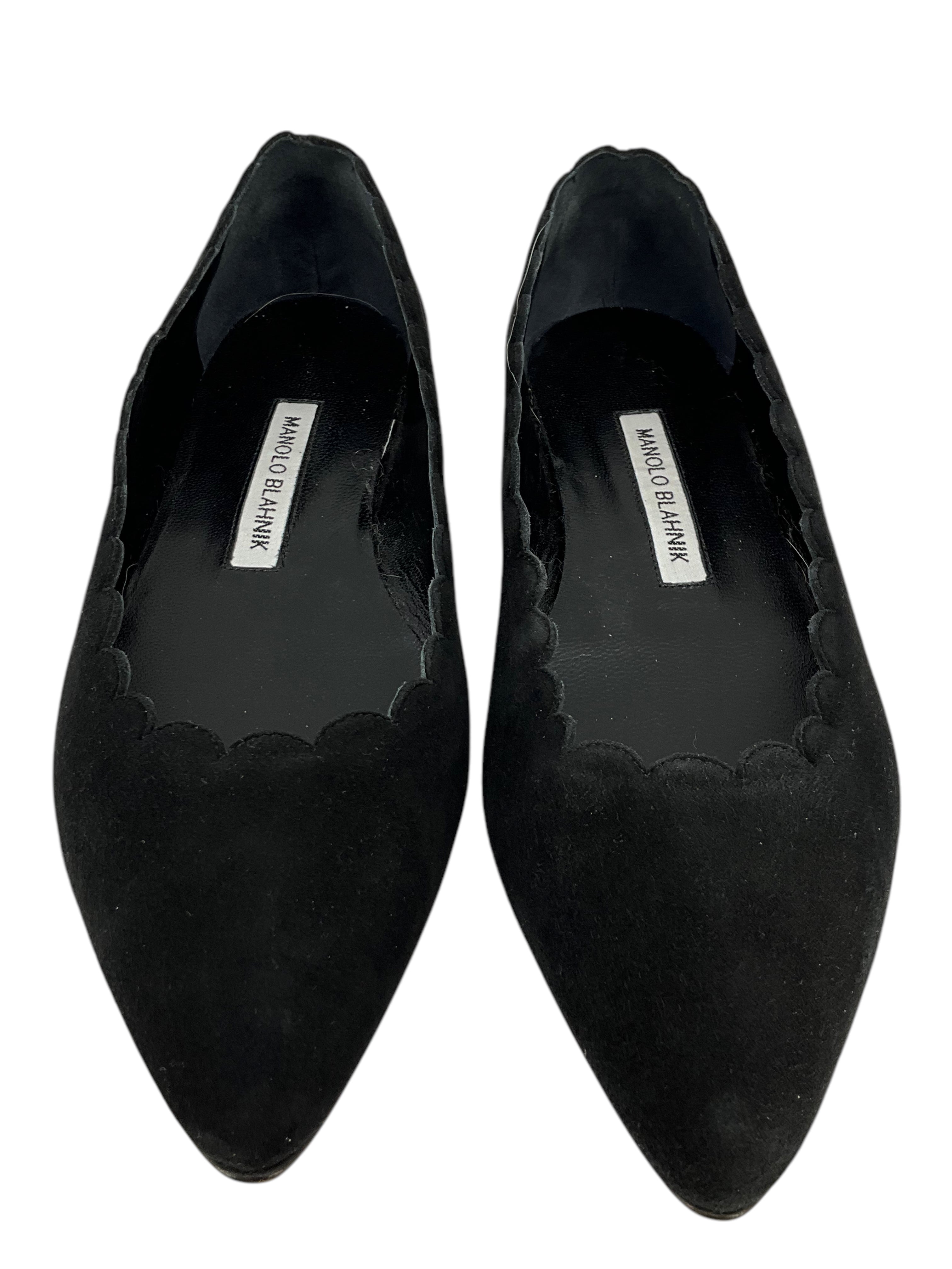 Manolo Blahnik Scalloped Suede Point Toe Flats Women's Size 8 | Comfortable & Stylish Ballet Flats for Work, Office & Casual Wear