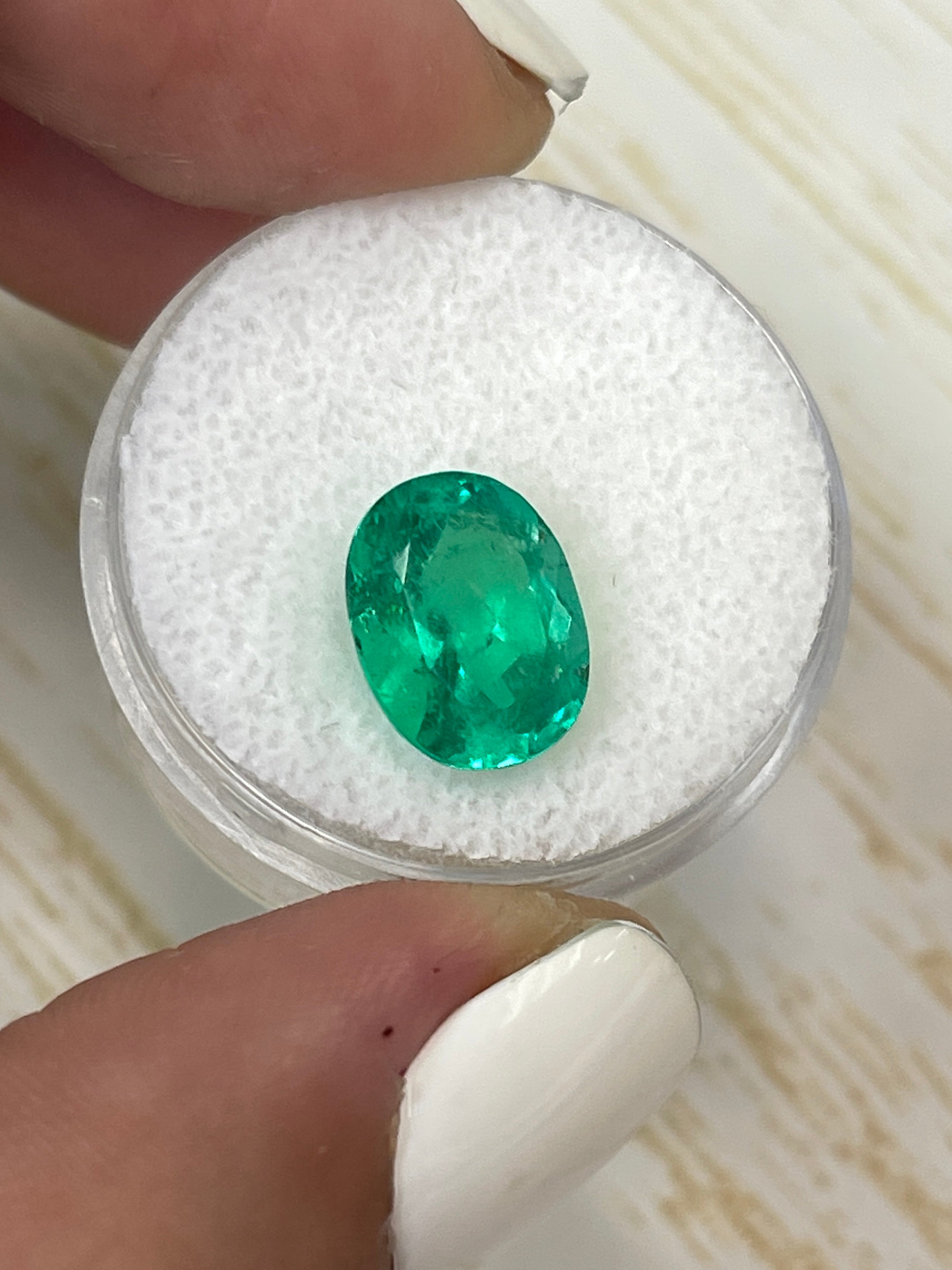 3.97 Carat 11.5x9mm Muzo Green Colombian Emerald Loose Gemstone - Oval Cut Natural Emerald for Jewelry Making, Engagement Rings & Luxury Gifts