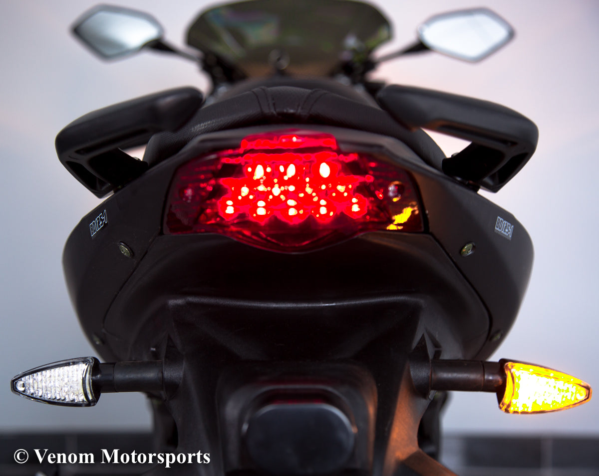 Venom X22 125cc Ninja Style Motorcycle - 4 Speed Manual Transmission for Street Riding & Commuting