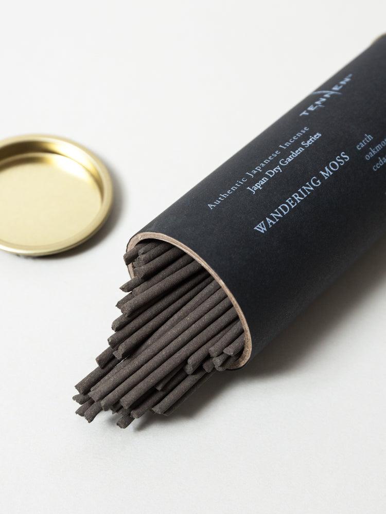 Premium Japanese Dry Garden Incense - 100 Pieces of Wandering Moss for Zen Meditation, Home Decor & Relaxation | Perfect for Indoor Zen Gardens, Office Spaces & Spiritual Practices