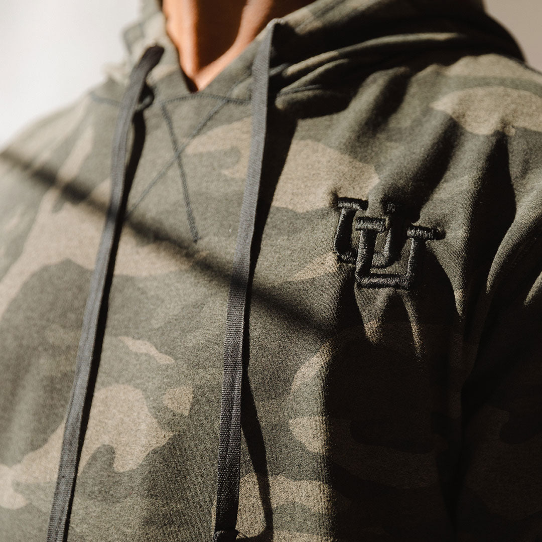 Utah Men's Hoodie - Green Camo Print Pullover Sweatshirt for Outdoor Activities & Casual Wear