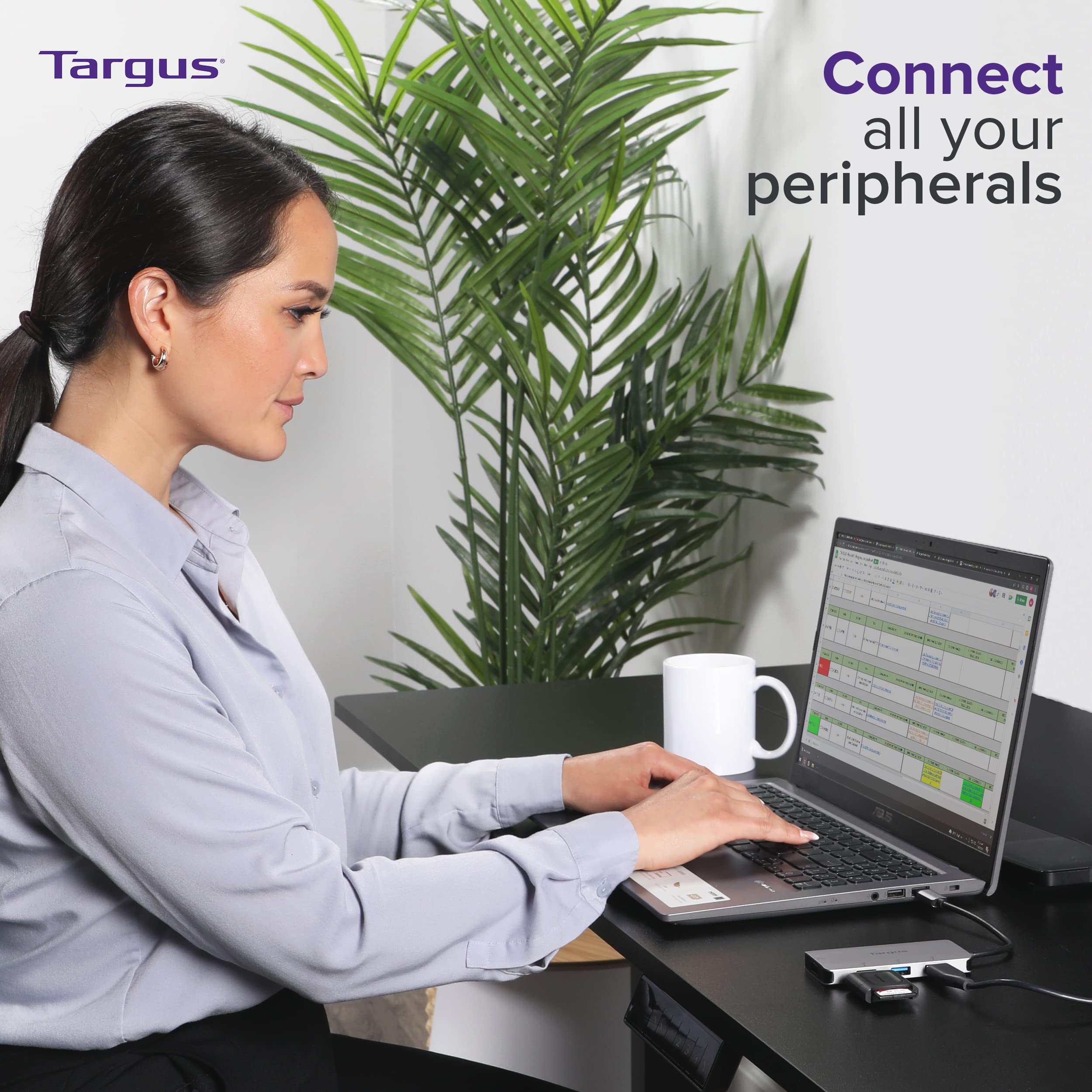 Targus USB-C to 4-Port USB-A Hub - Universal Laptop Adapter for MacBook, Chromebook, Windows - Portable Silver (ACH226EU) - Perfect for Office, Travel & Home Workspace Connectivity
