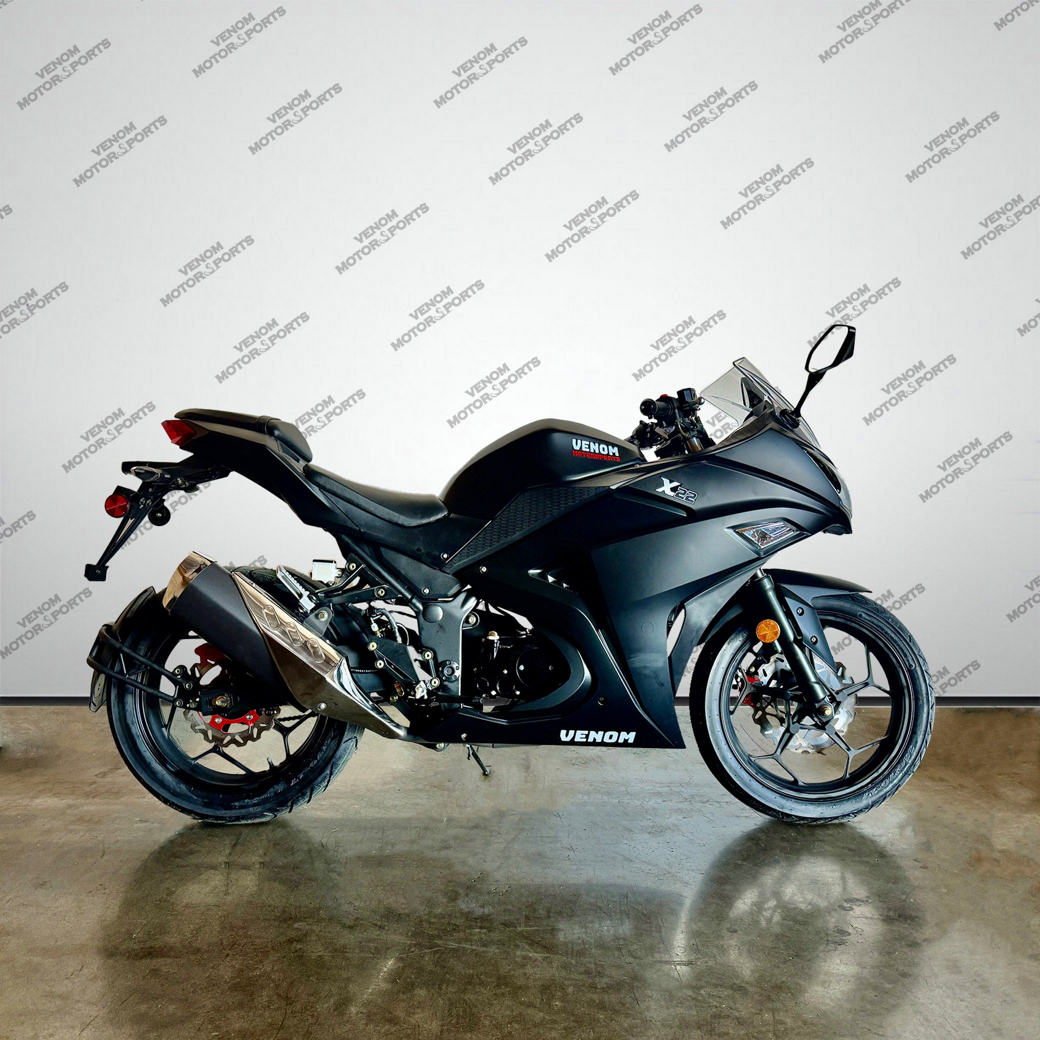 Venom X22 Ninja 125cc 4-Speed Gas-Powered Motorcycle - Perfect for Off-Road Adventures & Commuting