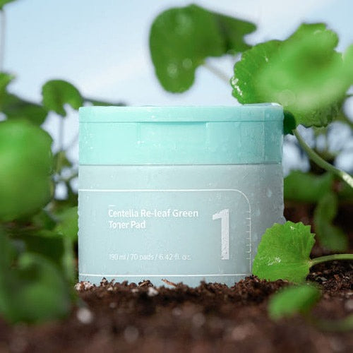 Numbuzin No.1 Centella Re Leaf Green Toner Pad - 70 Count | Soothing & Hydrating Facial Toner Pads for Sensitive Skin | Korean Skincare for Acne, Redness & Pores | Perfect for Daily Skincare Routine & Travel