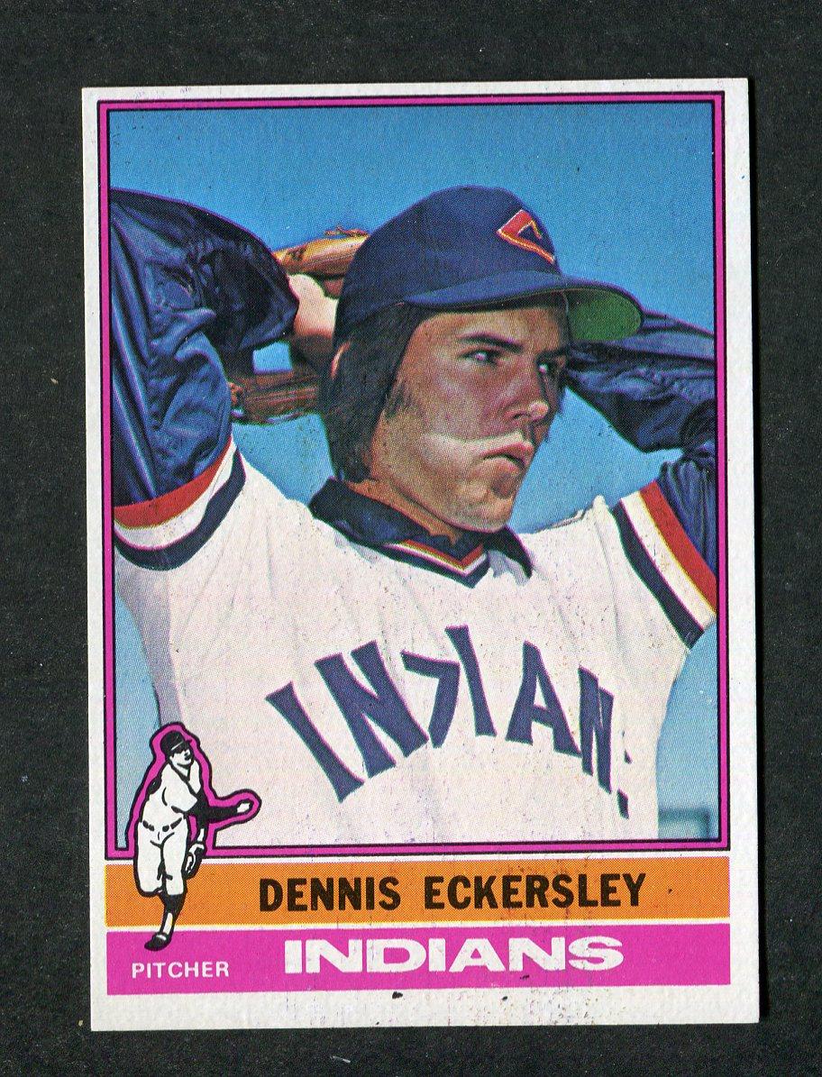 Vintage 1970s Baseball Cards Mystery Pack - Decades Series Collectible for Sports Fans & Gift Ideas