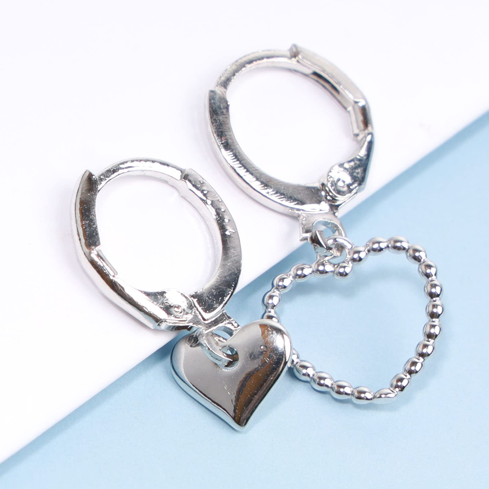 Andelaisi Silver Hollow Heart Dangle Earrings - Asymmetrical Retro Love Hoop Earrings for Women | Valentine's Day Gift, Date Night, Wedding Jewelry