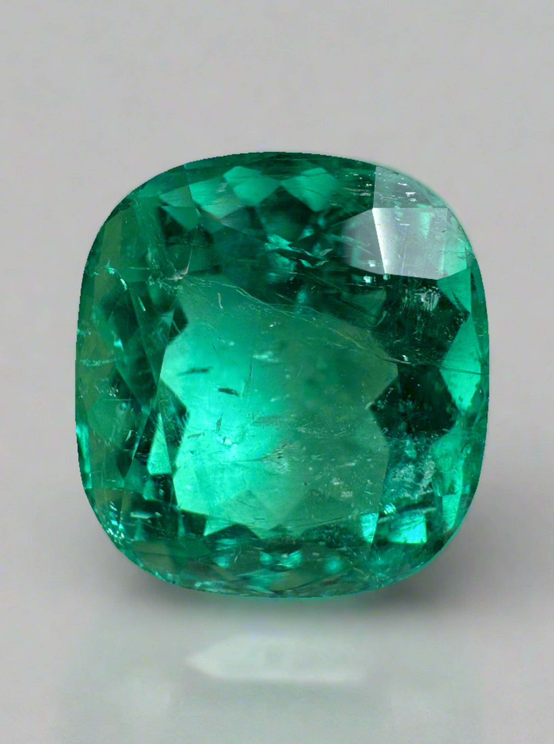 8.46 Carat GIA Certified 13x12mm Bluish Green Natural Loose Cushion Cut Colombian Emerald Gemstone for Jewelry Making, Engagement Rings & Luxury Gifts
