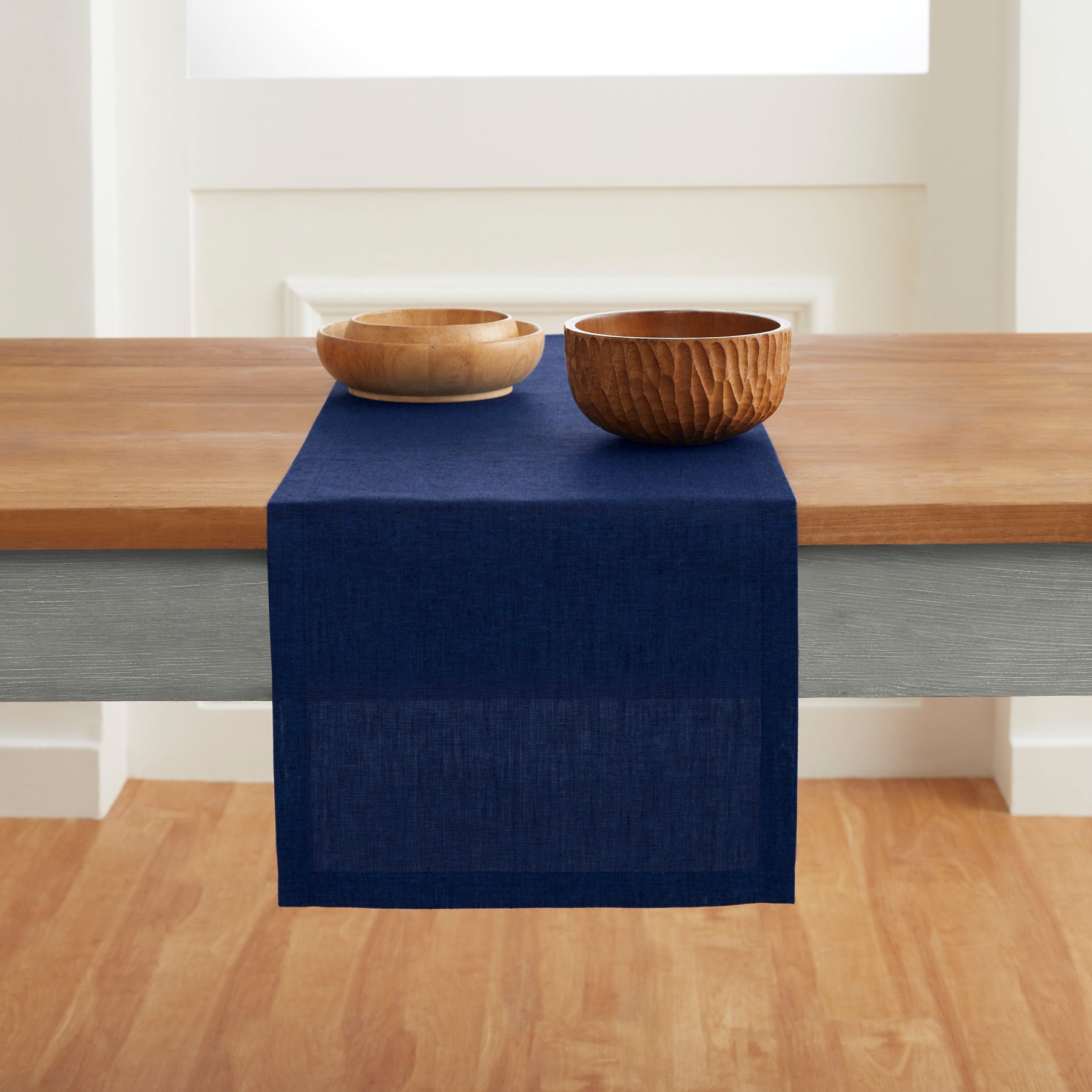Elegant Athena Table Runner - Premium Dining Table Decor for Weddings, Holidays & Special Occasions