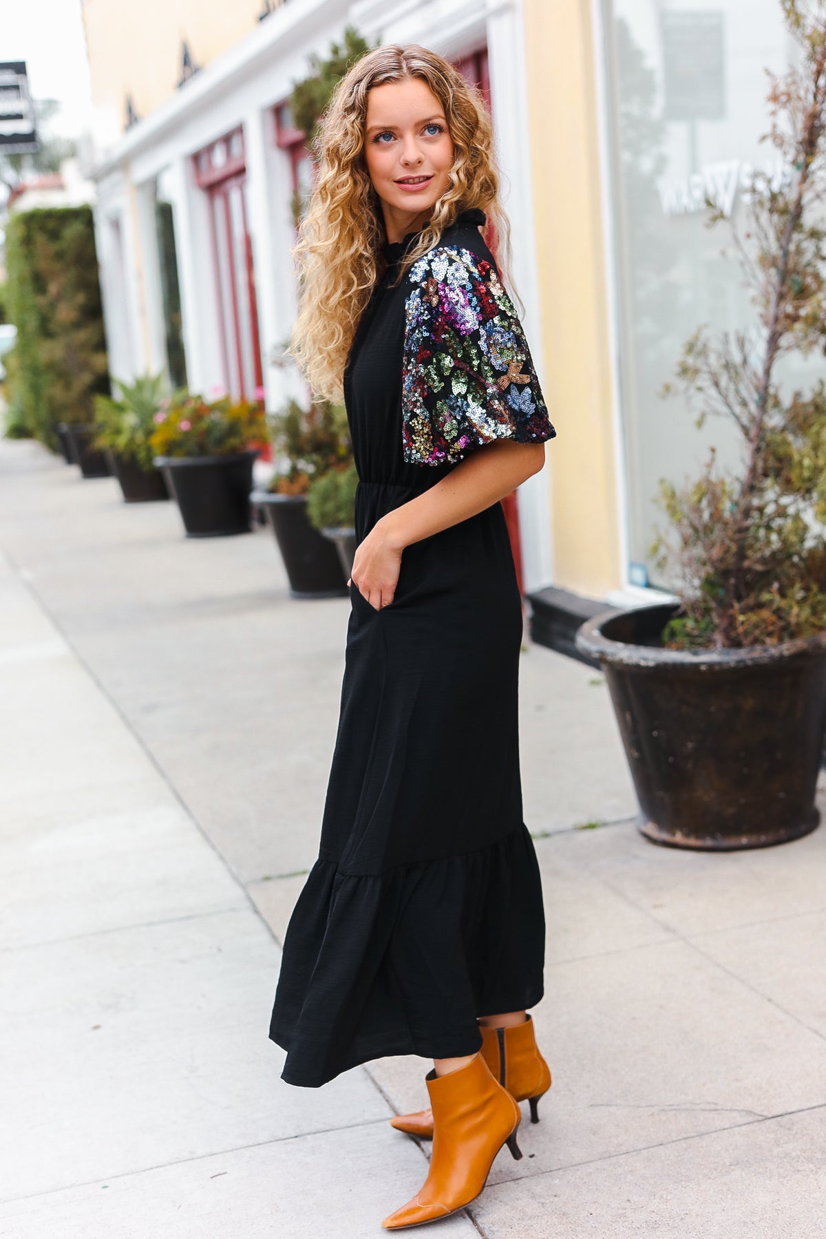 Elegant Black Floral Sequin Puff Sleeve Mock Neck Tiered Maxi Dress for Women - Perfect for Evening Parties, Weddings & Special Occasions