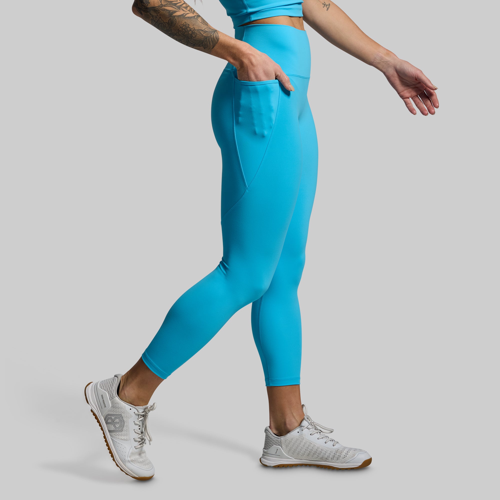 Trendy Aquarius Print Eccentric Leggings for Women - High Waist Yoga Pants for Workout, Running & Casual Wear