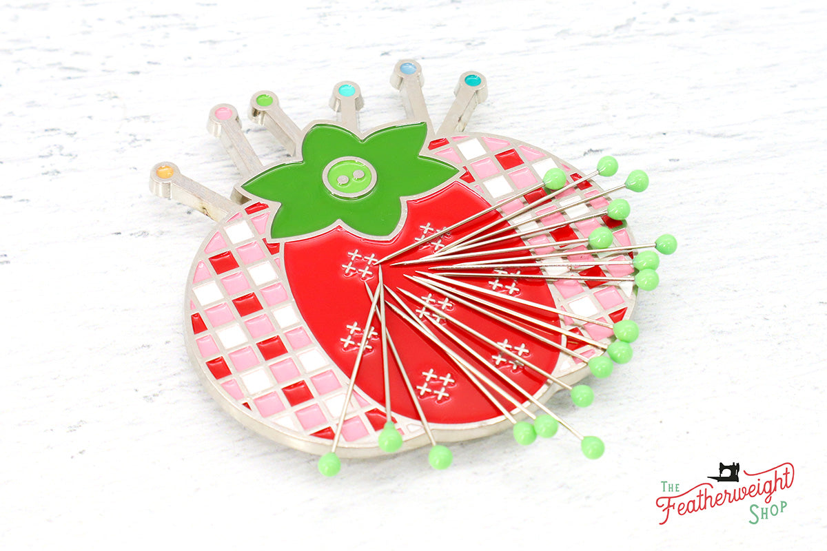 Lori Holt Large Needle Minder & Tomato Pin Cushion - Magnetic Sewing Accessories for Quilting, Embroidery & Crafting - Perfect for Organizing Needles & Pins