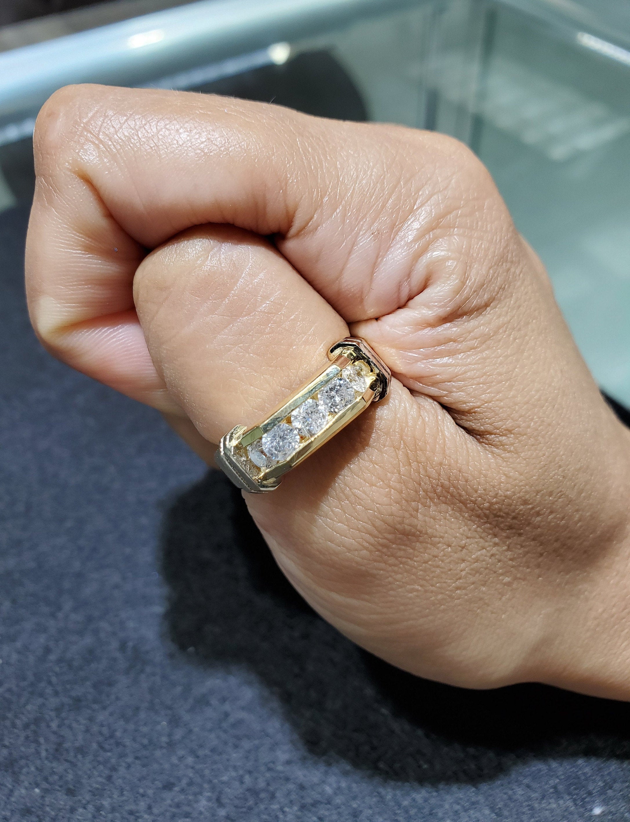 1 Carat Five Stone Diamond Wedding Band for Women - Elegant & Timeless Engagement Ring for Brides, Anniversaries & Special Occasions