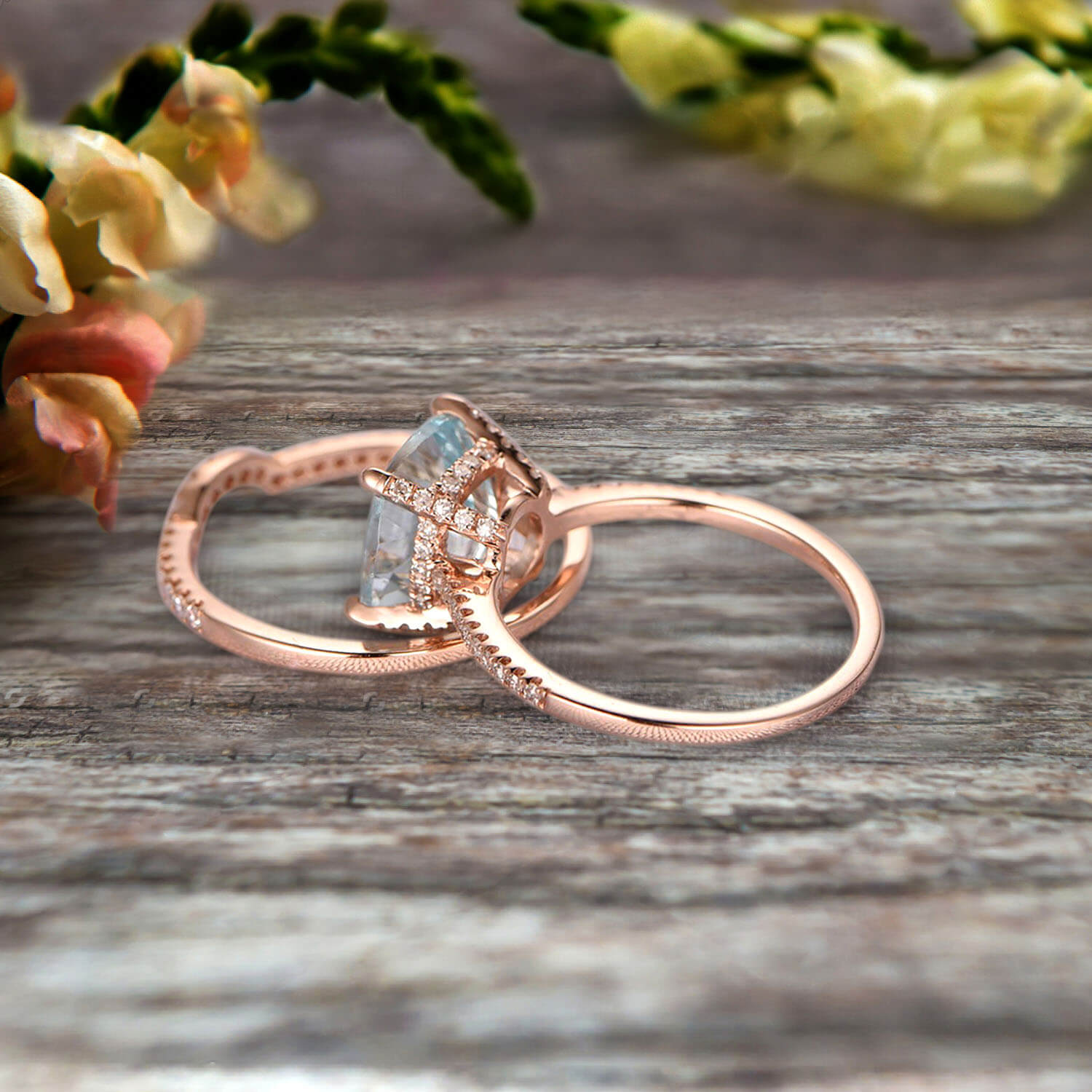 2Pcs Wedding Ring Set - 1.75 Carat Cushion Cut Aquamarine Engagement Ring & 10k Rose Gold Curved Wedding Band, Bridal Jewelry Set for Engagement, Proposal, Anniversary Gift, Perfect for Romantic Occasions and Special Moments