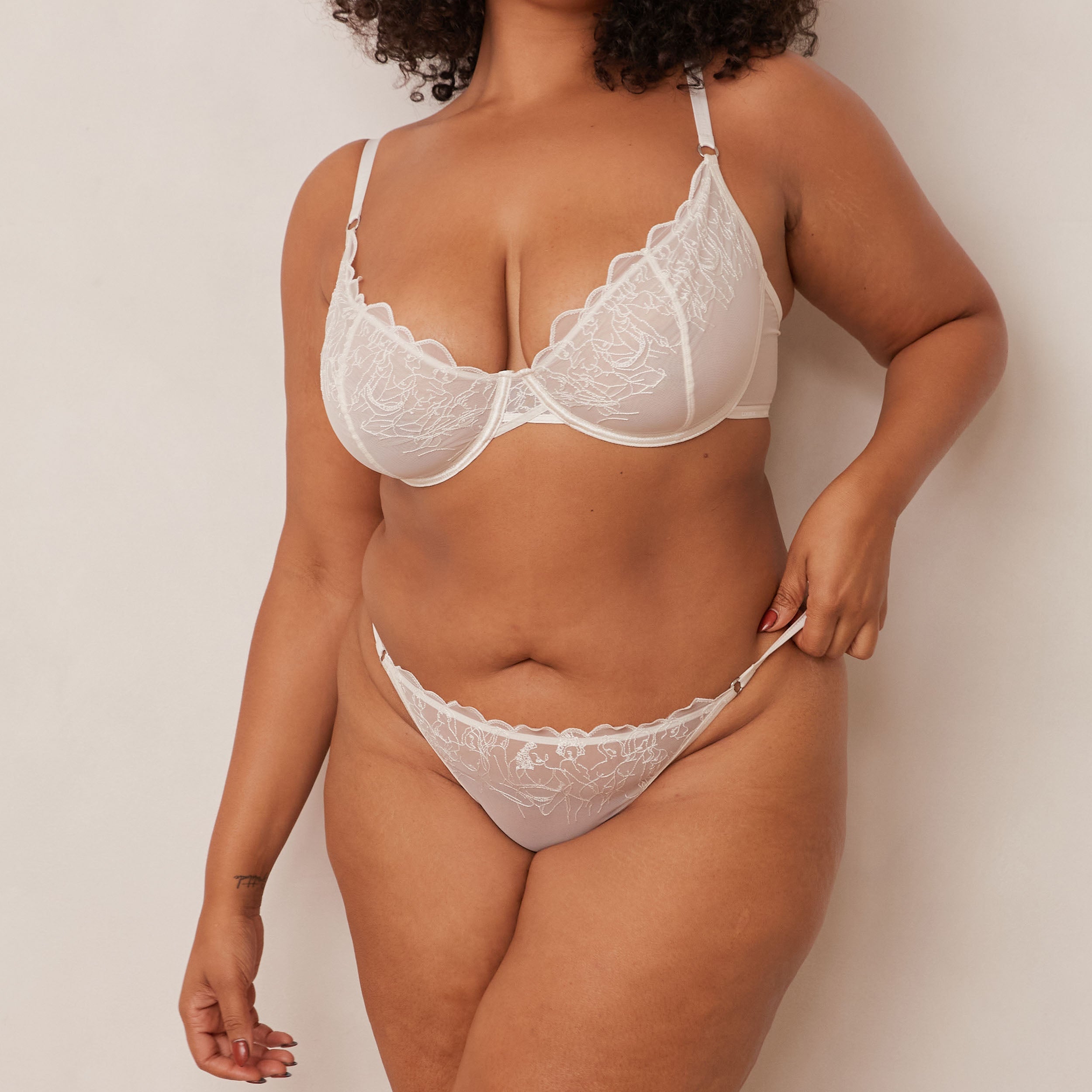 Pearl Balcony Bra - Elegant Lace Underwear for Women, Comfortable & Sexy Everyday Wear, Perfect for Date Nights & Special Occasions