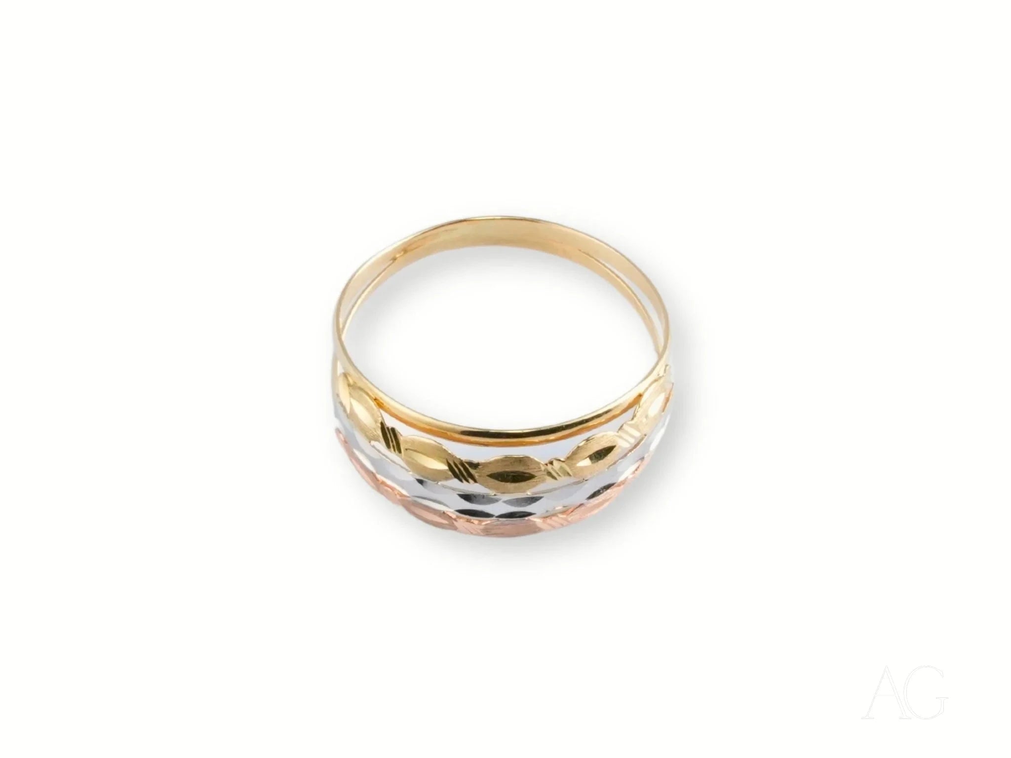 18K Tri-Tone Gold Ring for Women - Elegant Stackable Band for Everyday Wear & Special Occasions