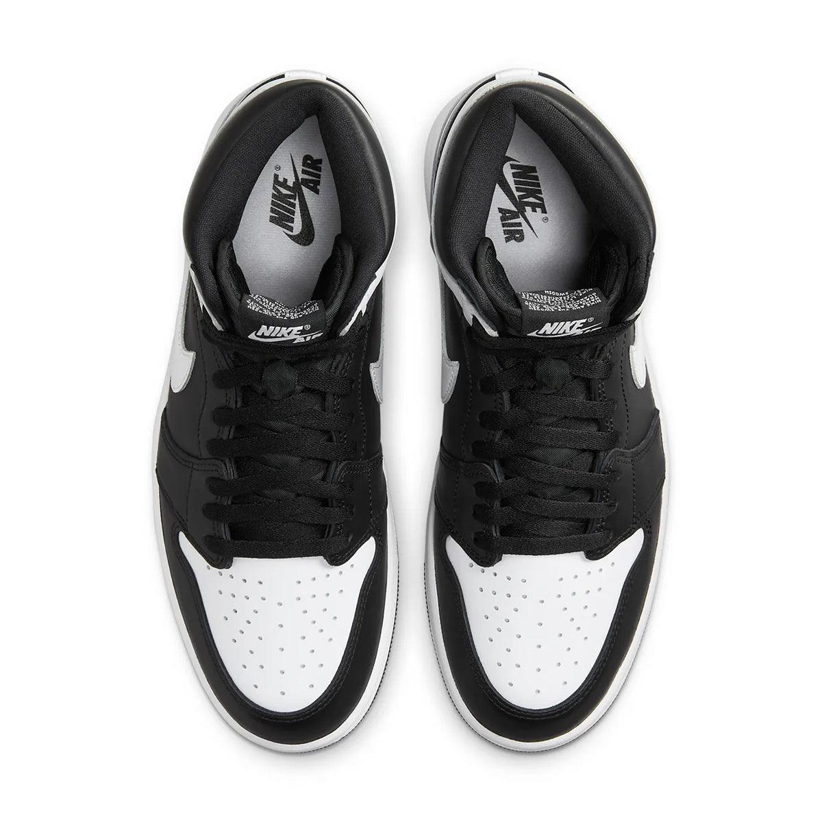 Air Jordan 1 Retro High OG 'Black/White' Men's Basketball Shoes - Classic Sneakers for Streetwear & Casual Outfits