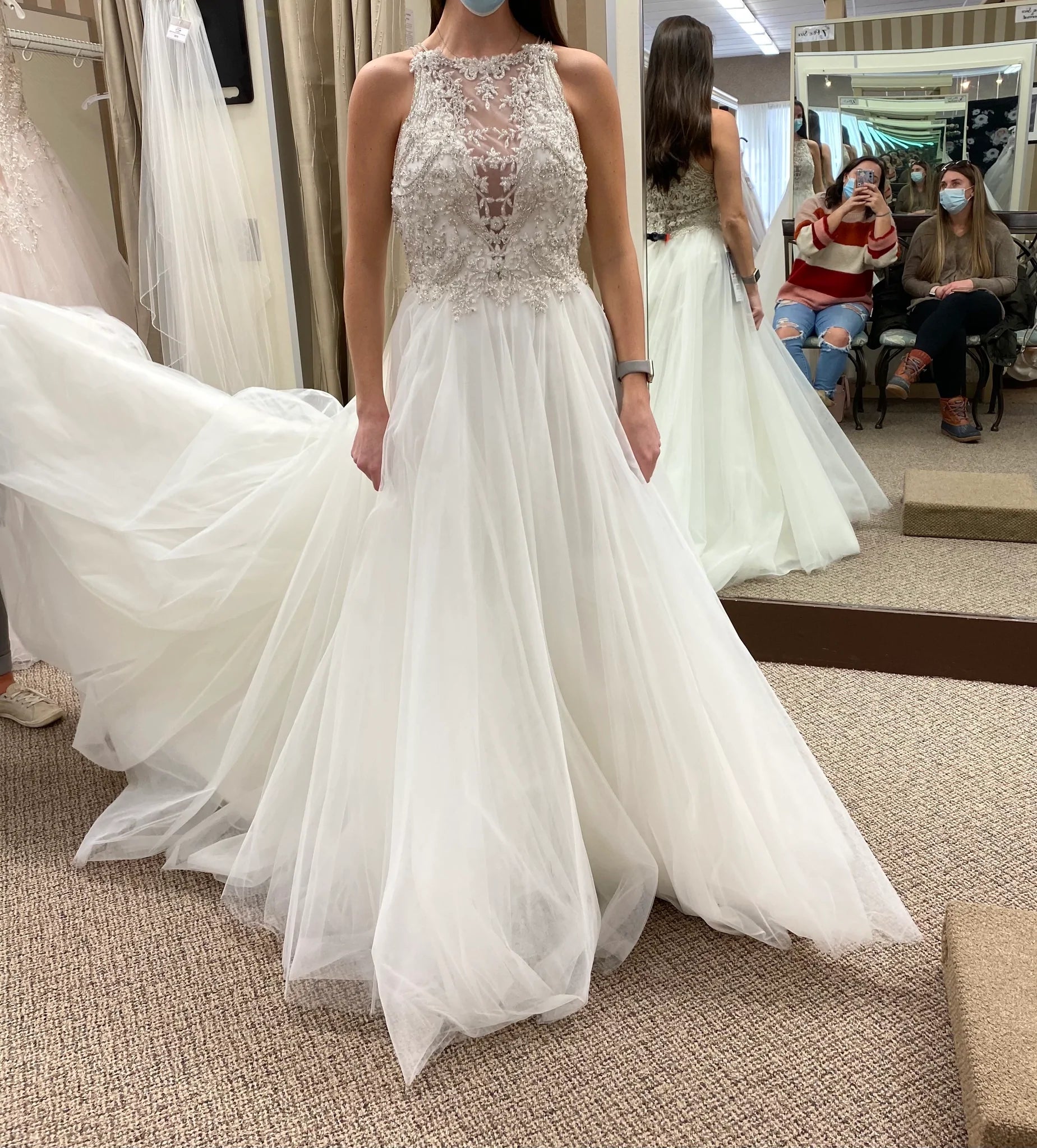 Maggie Sottero Lisette Wedding Dress Sample Gown - Elegant Lace Bridal Gown for Church Ceremony & Beach Weddings