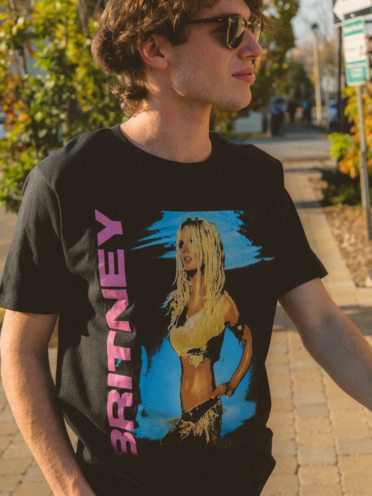Britney Spears Vintage T-Shirt - Official Merchandise & Graphic Tee for Fans | Perfect for Concerts, Parties & Casual Wear