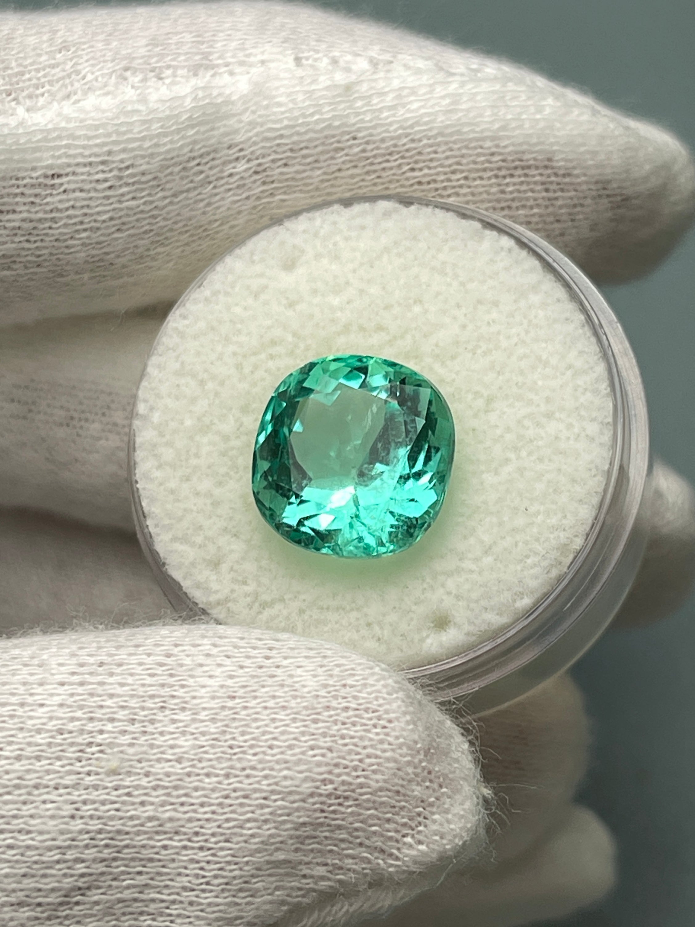 6.38 Carat 11x11mm Luminous Bluish-Green Natural Loose Colombian Emerald Cushion Cut Gemstone for Jewelry Making & Engagement Rings - Perfect for Custom Pendants, Earrings & Luxury Gifts