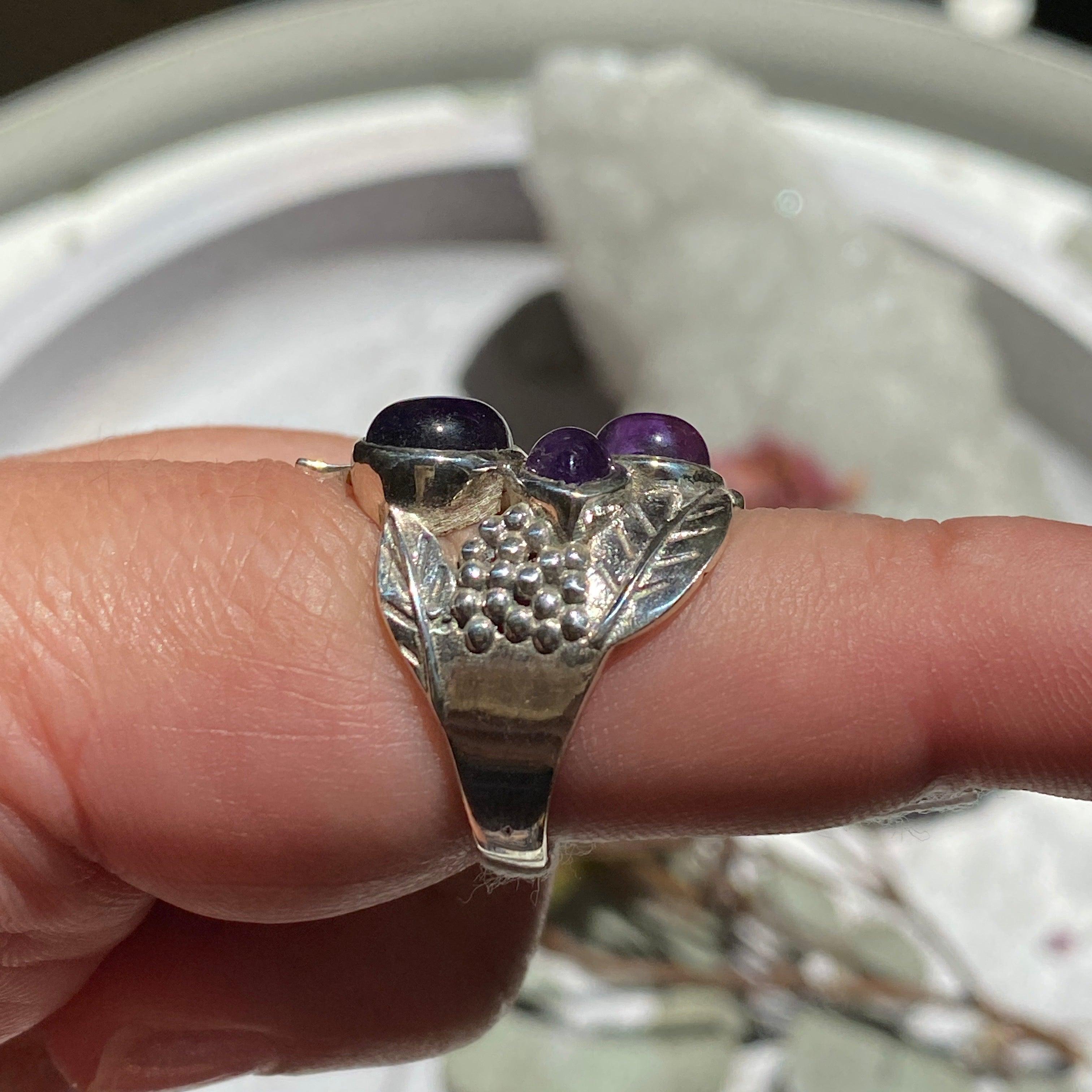 Amethyst Triple Stone Detailed Banded Ring - Size 9 - Elegant Sterling Silver Jewelry for Women - Perfect for Weddings, Parties & Everyday Wear