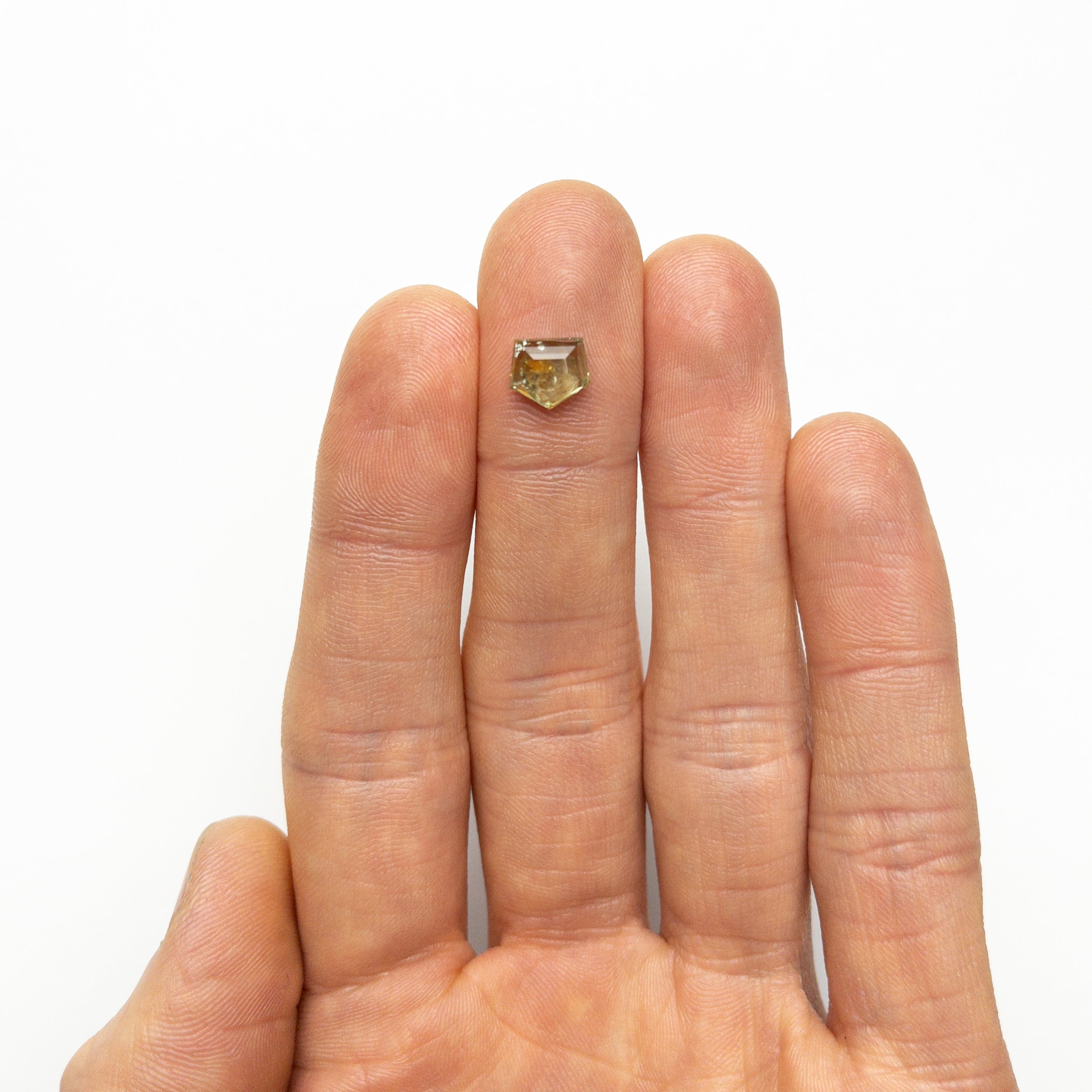 2.17ct Natural Shield Portrait Cut Sapphire - 8.04x7.01x3.41mm Blue Gemstone for Engagement Rings & Jewelry Making