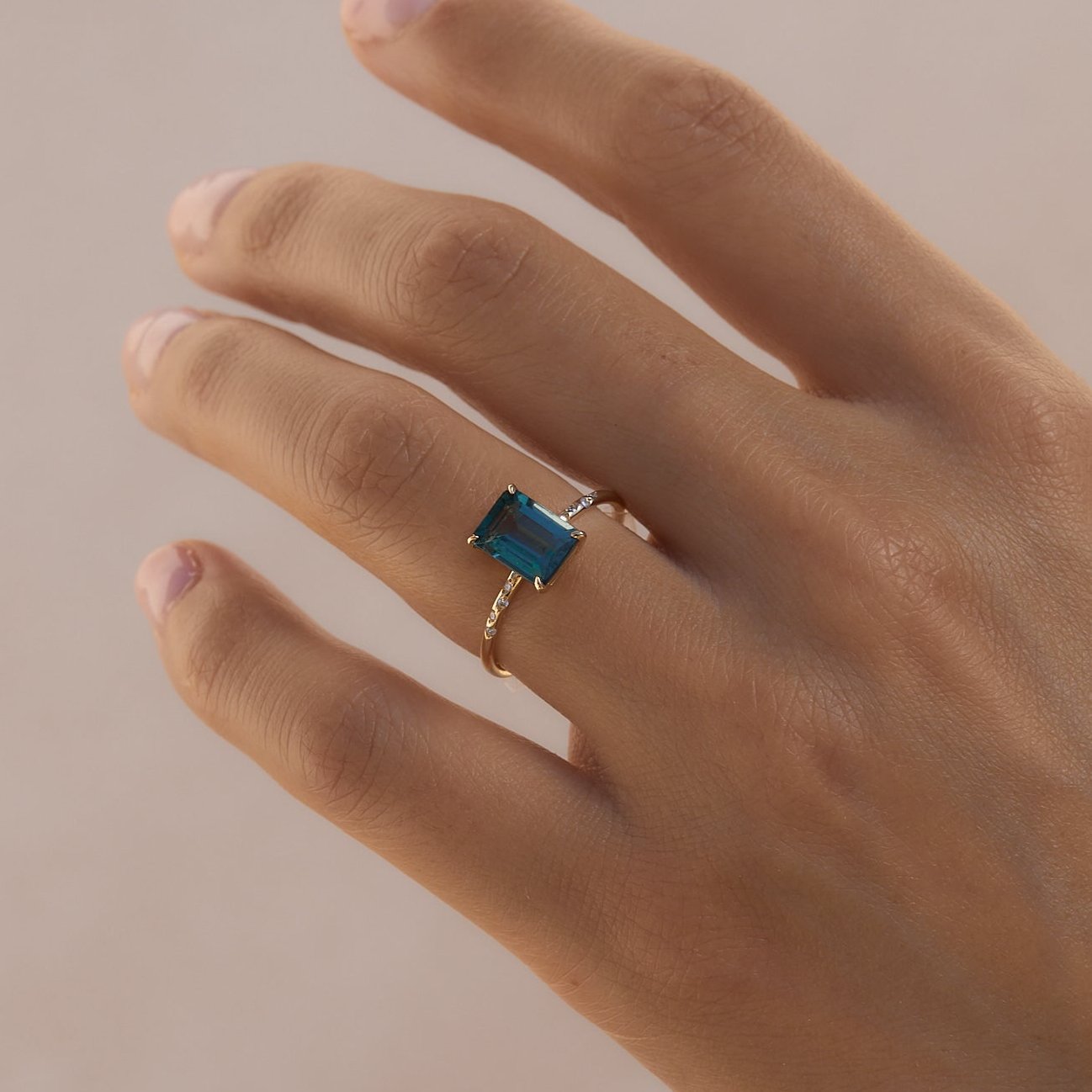 Stunning Large Starry Tourmaline Ring for Women - Genuine Gemstone Jewelry for Engagement, Anniversary & Special Occasions