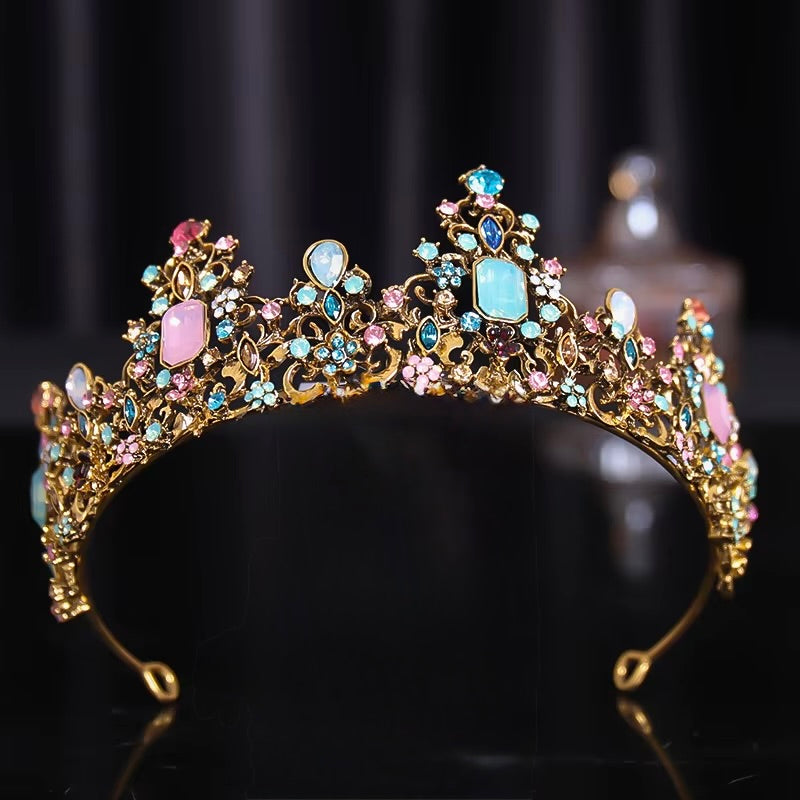 Lourdes Bohemian Antique Gold Bridal Tiara Crown - Vintage Wedding Headpiece for Bride, Bridesmaids & Special Occasions | Perfect for Boho, Rustic & Vintage Weddings