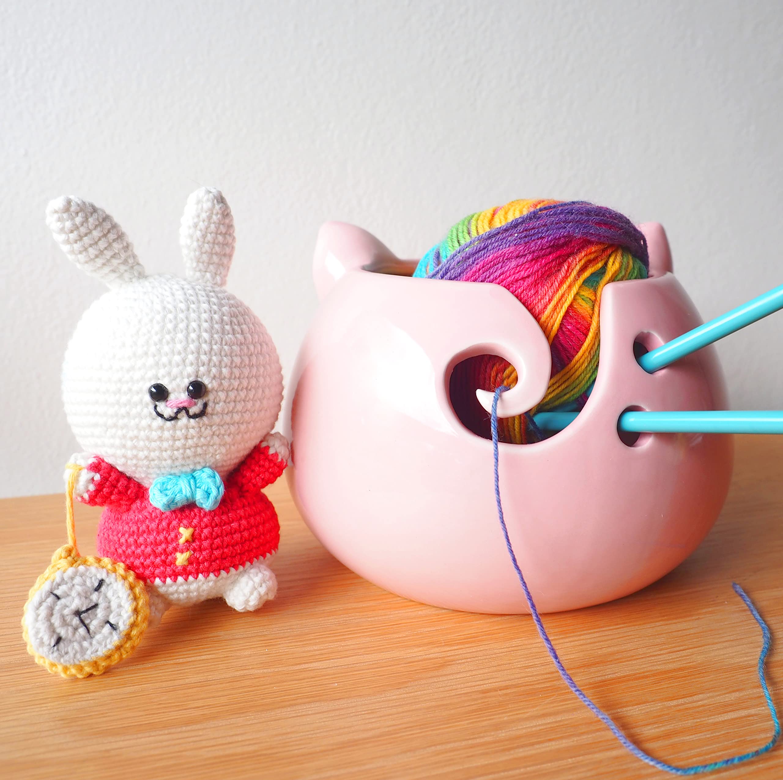 Large Ceramic Yarn Bowl for Knitting & Crochet - Cute Pig Design Yarn Holder with Storage Hole - Perfect Gift for Knitters - Great for Home, Office, and Craft Room Organization