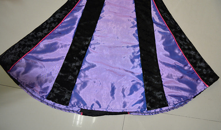 Halloween Queen Costume for Women - Elegant Gothic Royal Dress for Halloween Parties & Cosplay Events